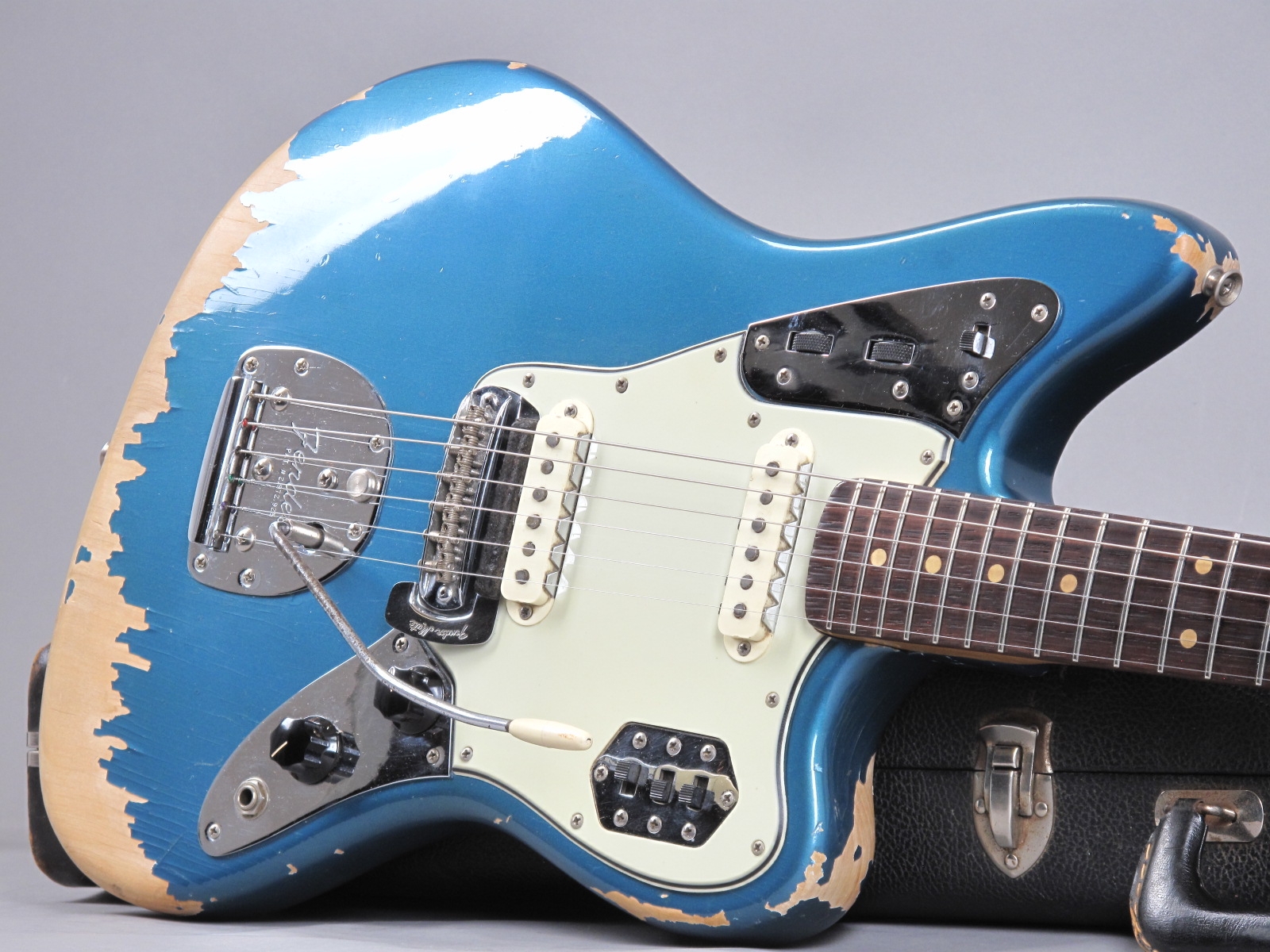 Fender Jaguar Placid Blue