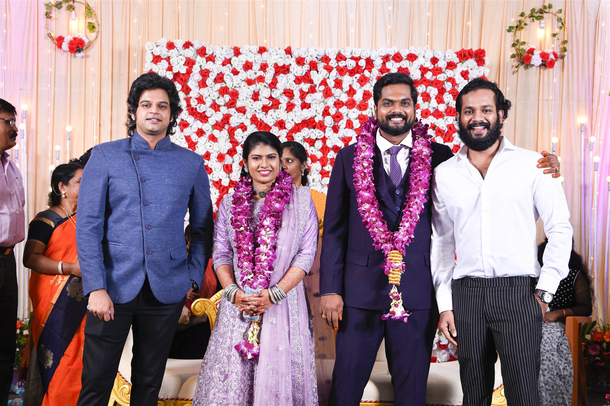 Dikkiloona Movie Director Karthik Yogi Wedding Image HD