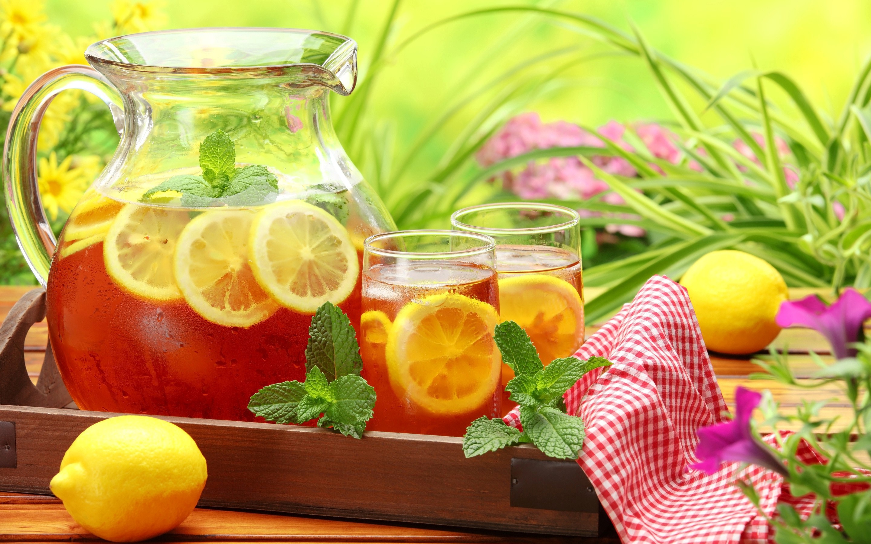 Free download Lemon Tea Drink HD Photo HD Photo Wallpaper Image [2880x1800] for your Desktop, Mobile & Tablet. Explore Tea Wallpaper HD. Tea Wallpaper HD, Tea Wallpaper, Tea Paper Wallpaper