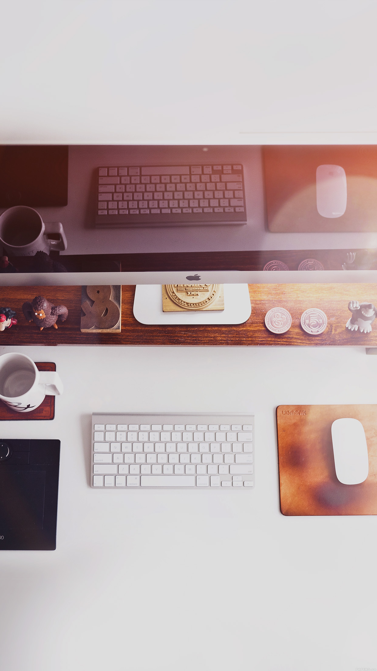 Mac Apple Desk Jeff Sheldon Flare