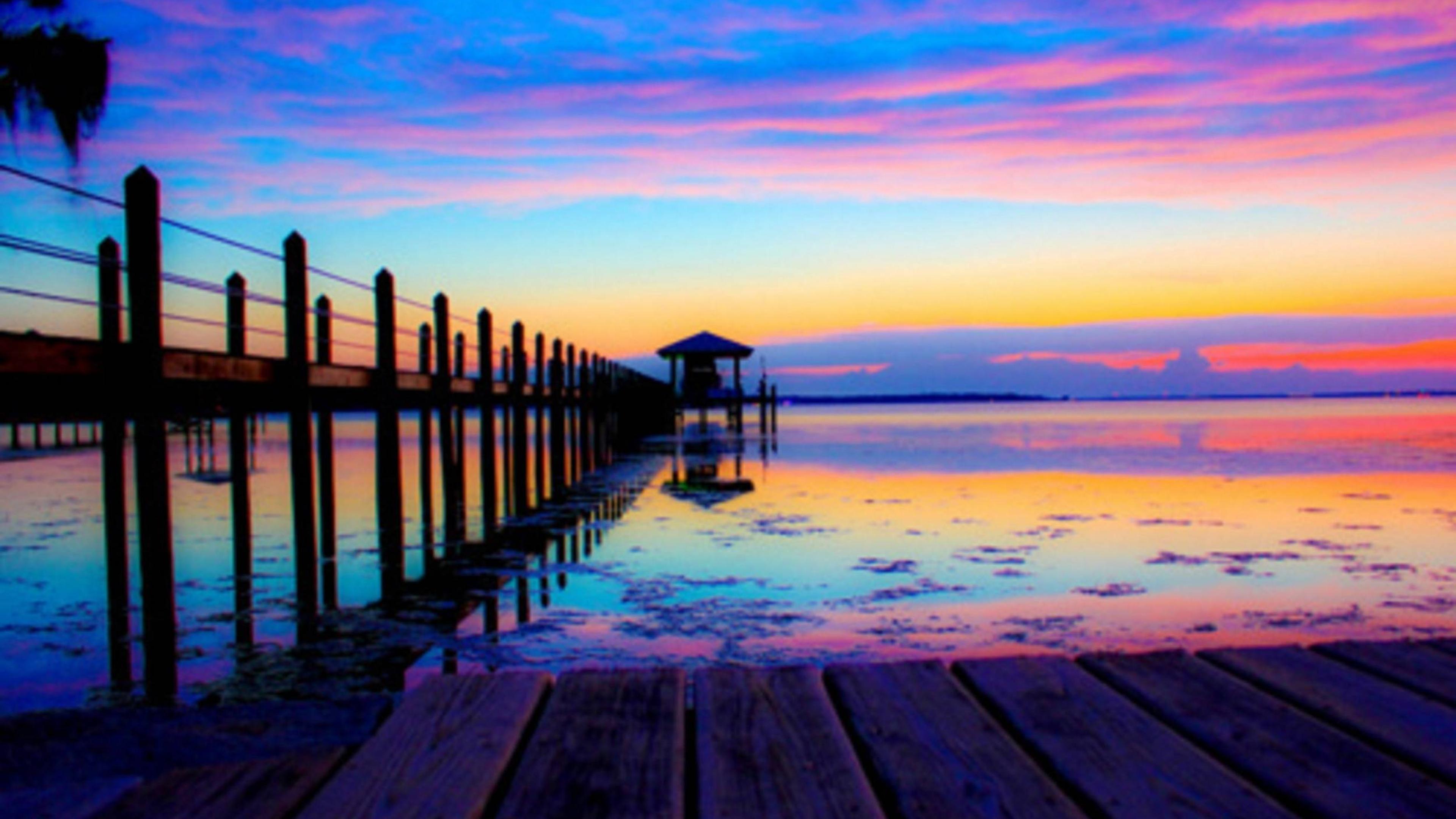 Wonderful colors over the ocean night sun