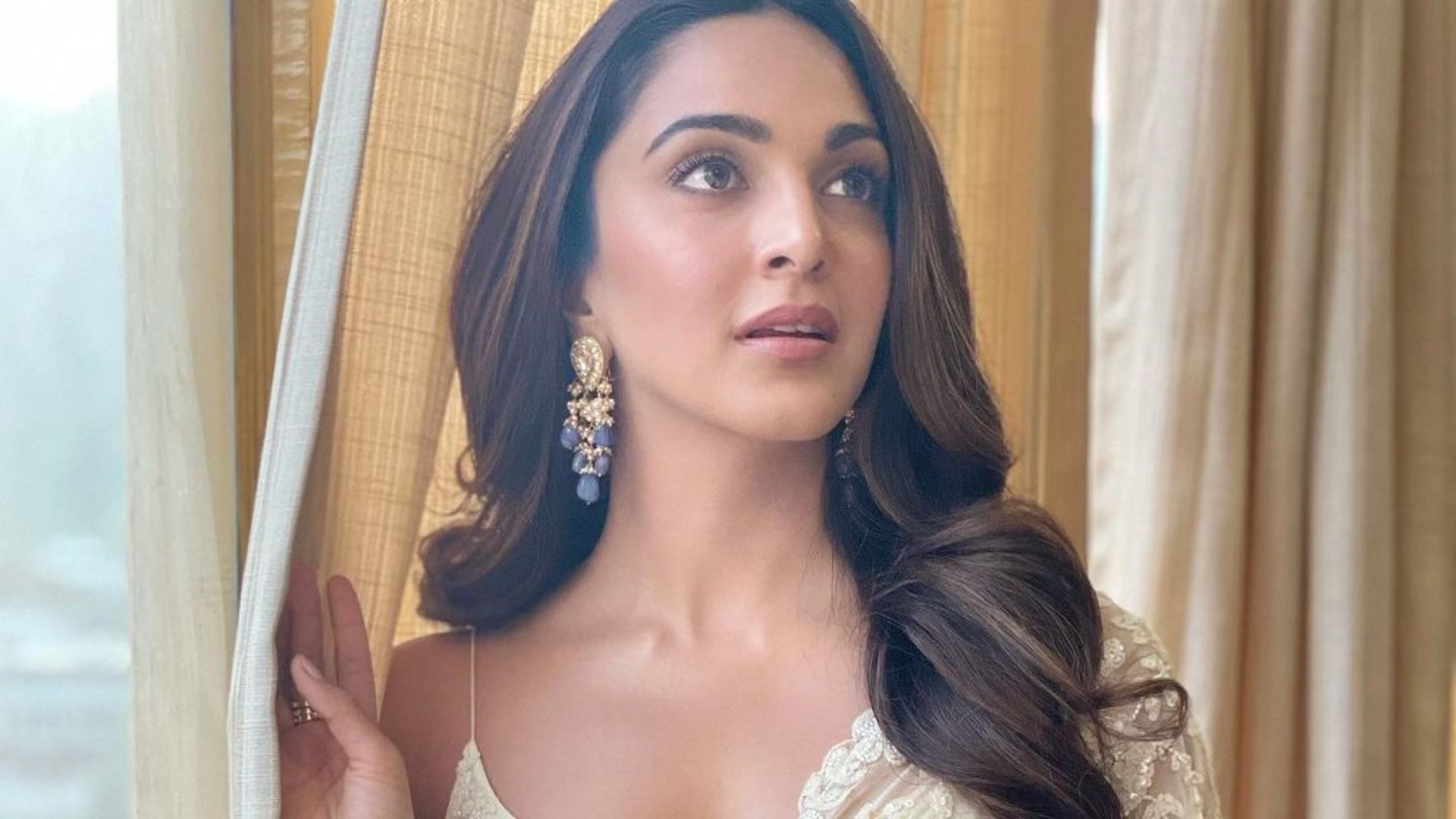 Kiara Advani wore an embroidered ivory sari for the trailer launch of ' Shershaah'