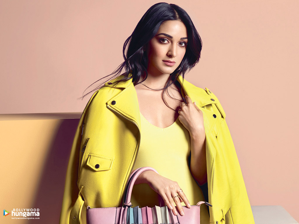 Kiara Advani Wallpaper. Kiara Advani 17