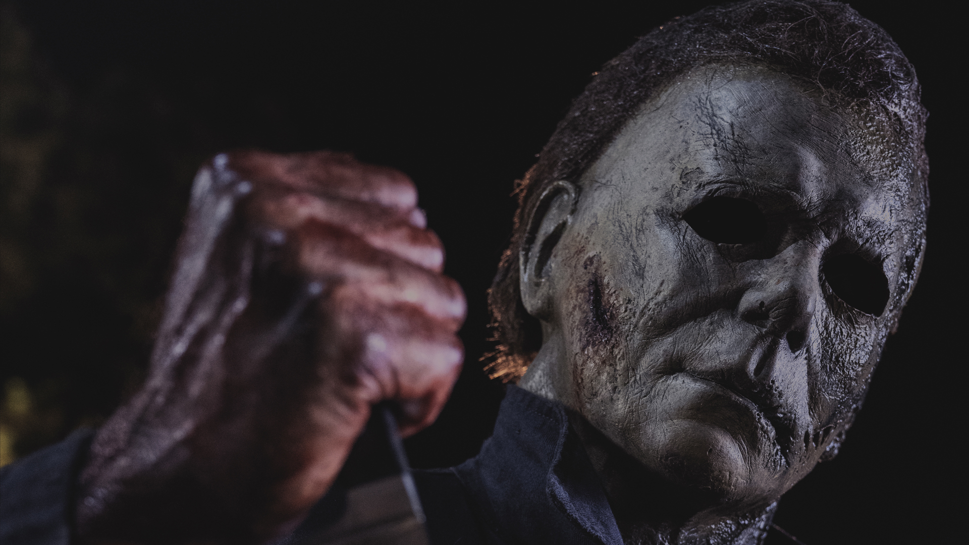 Halloween Kills exclusive image: Michael Myers is on the rampage