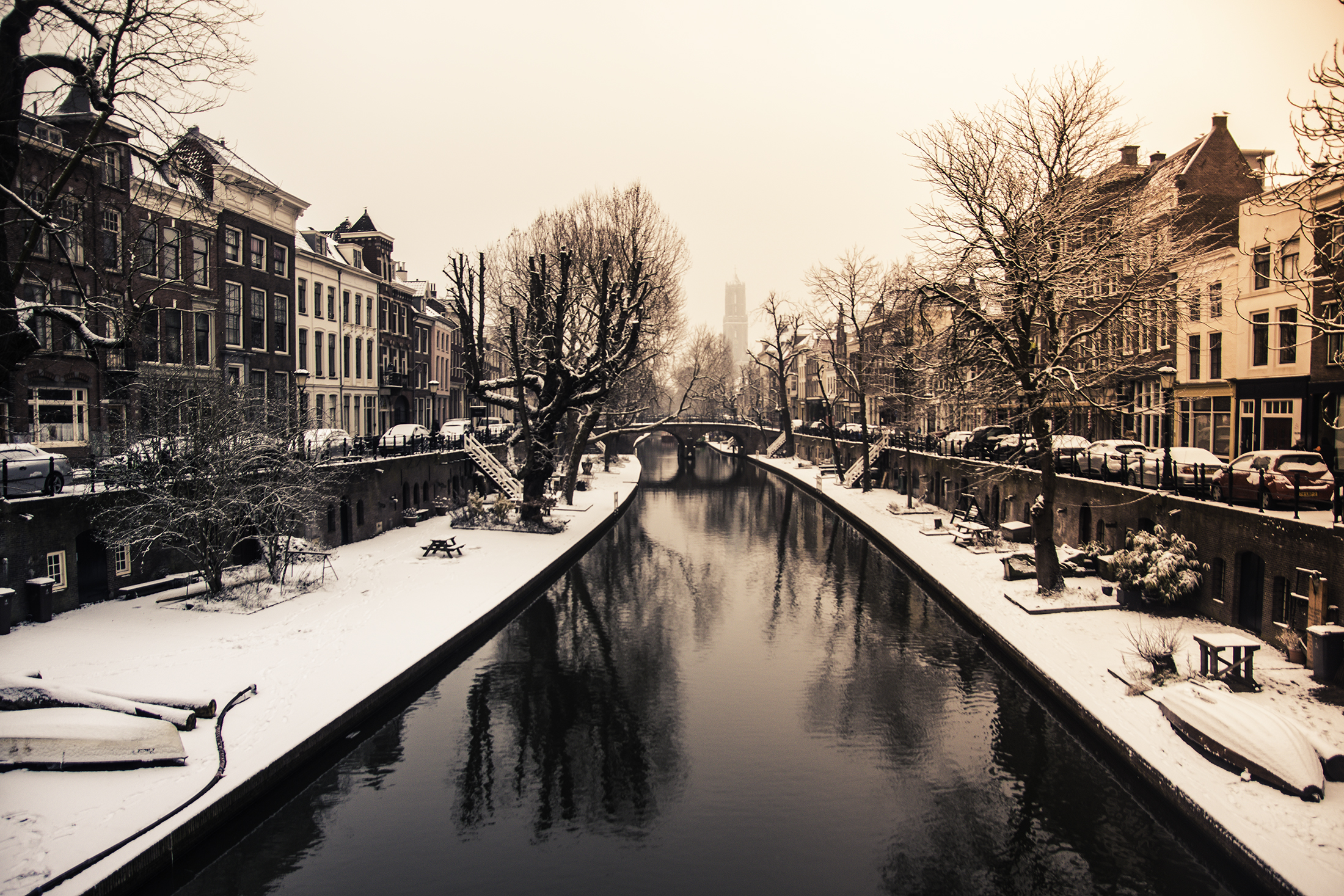 Wallpaper, contrast, city, cityscape, water, reflection, sky, outdoors, snow, winter, clouds, blue, evening, morning, river, Sun, Sony, panorama, Netherlands, canal, Utrecht, color, cloud, tree, downtown, colors, weather, outdoor, season, colour, colours