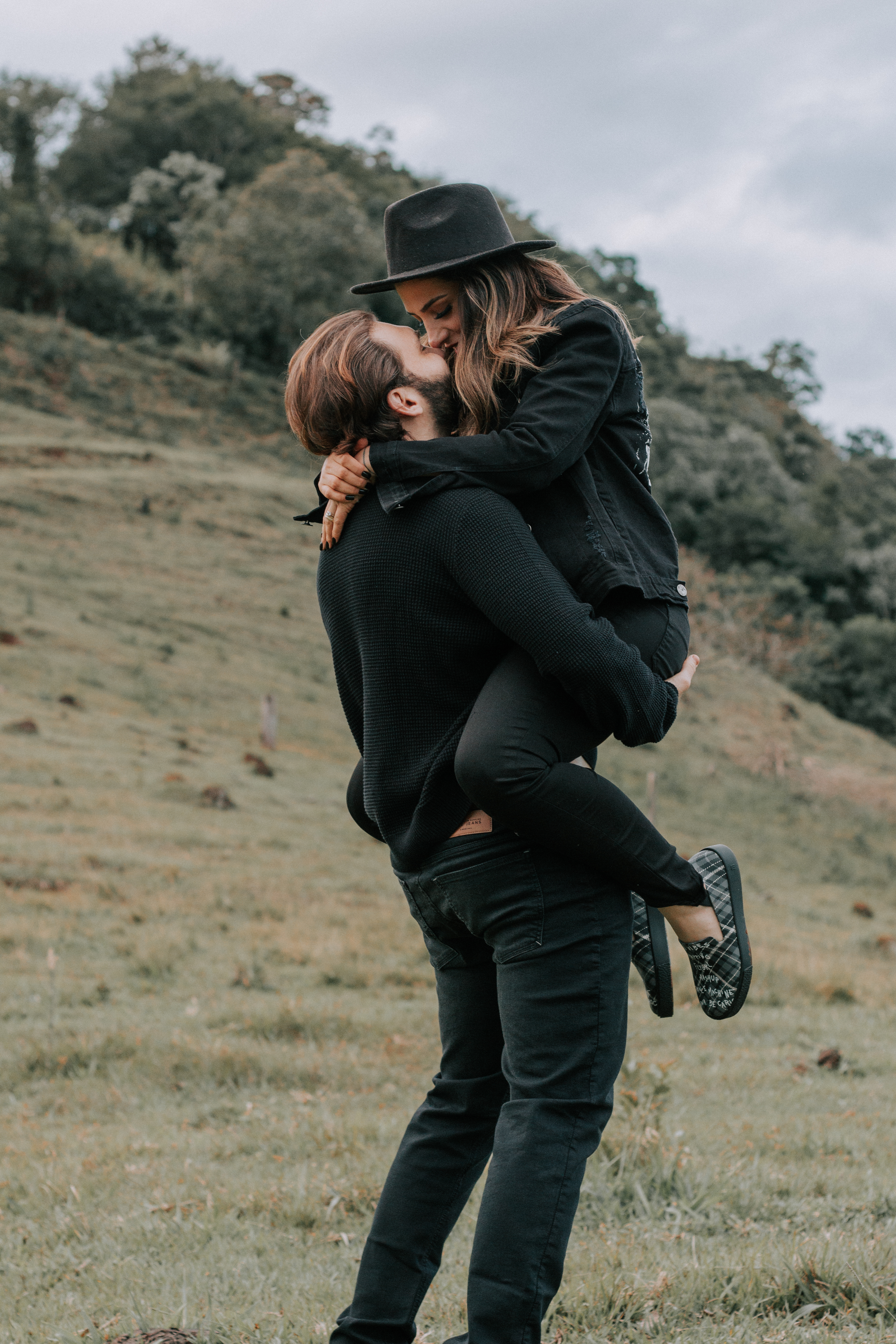 Man Carrying Woman · Free