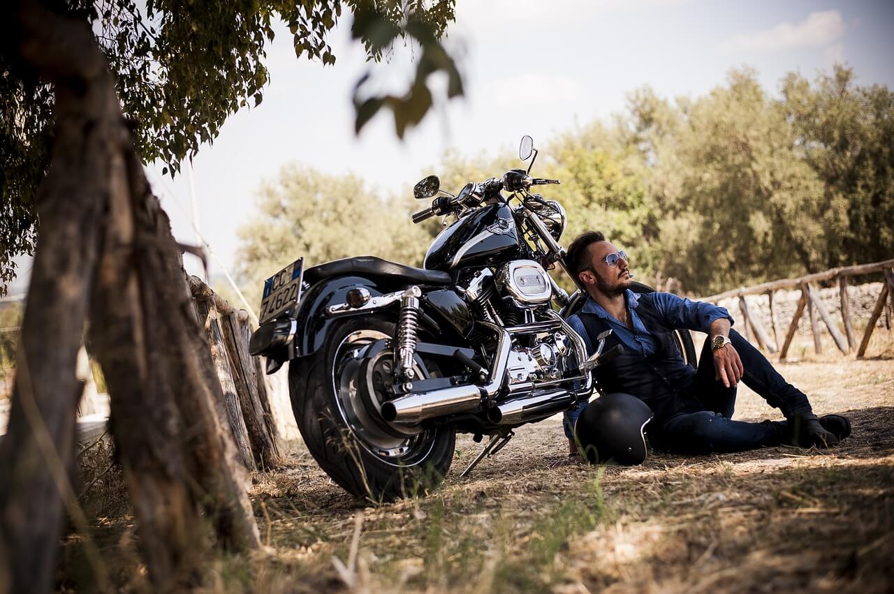 Cruiser Bike Gear 2020 Guide: Clothing You Need to Wear