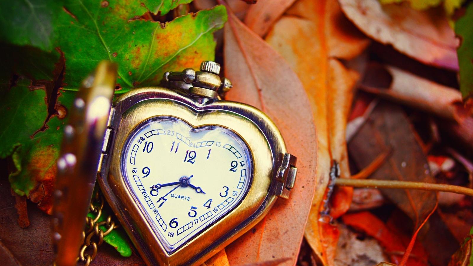 Heart clock's Autumn time