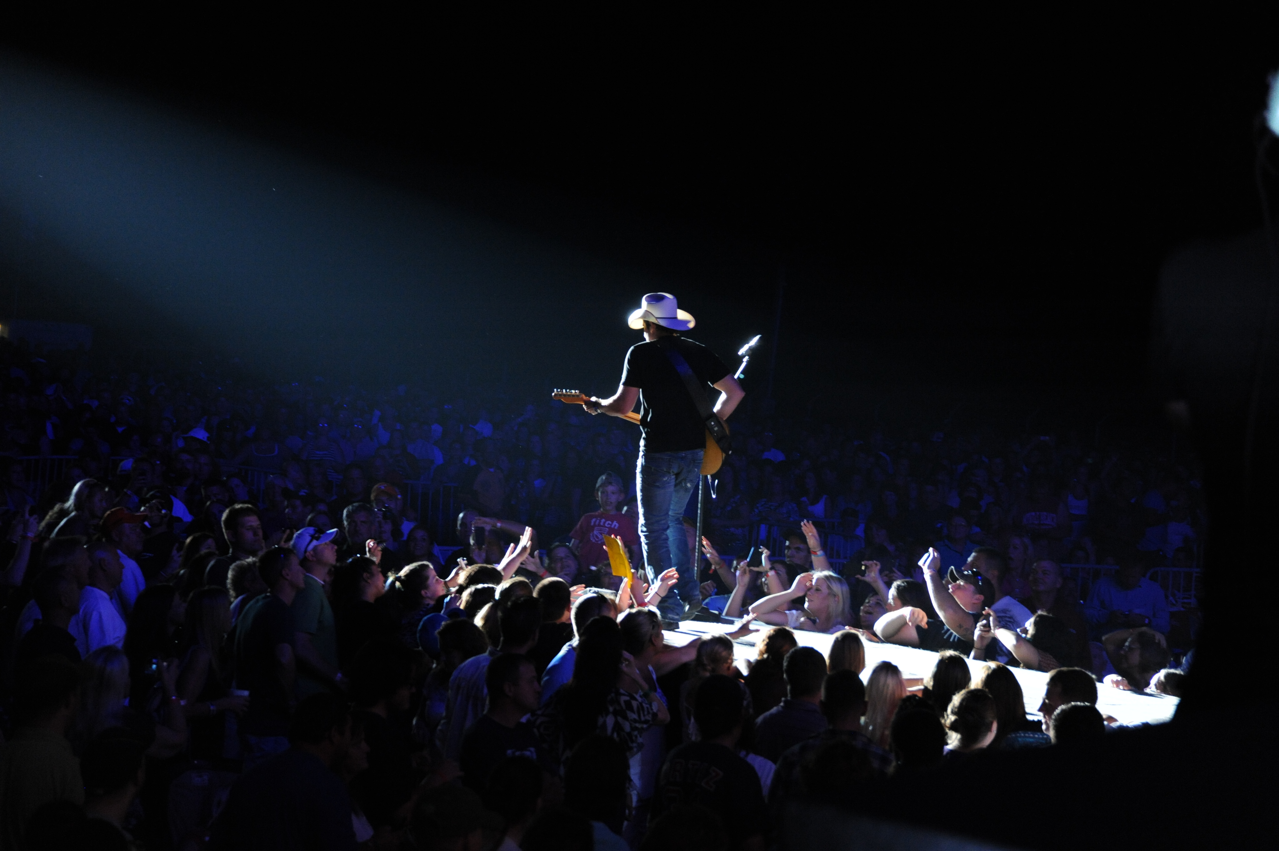 Free download Country Music Stars Wallpaper HD Wallpaper Background of Your [4256x2832] for your Desktop, Mobile & Tablet. Explore Country Star Wallpaper. Star Wallpaper Border, Black Barn Star Wallpaper