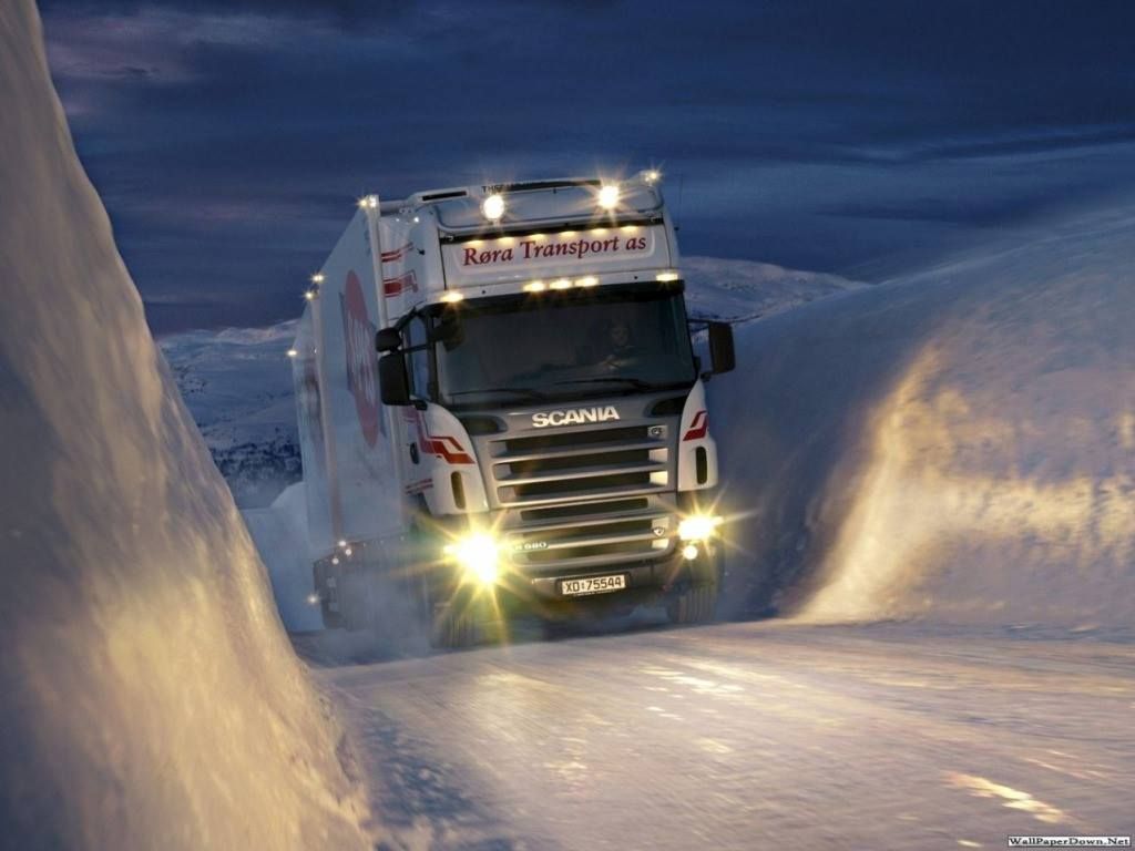 A true ice road trucker. Trucks, Big trucks, Vehicles