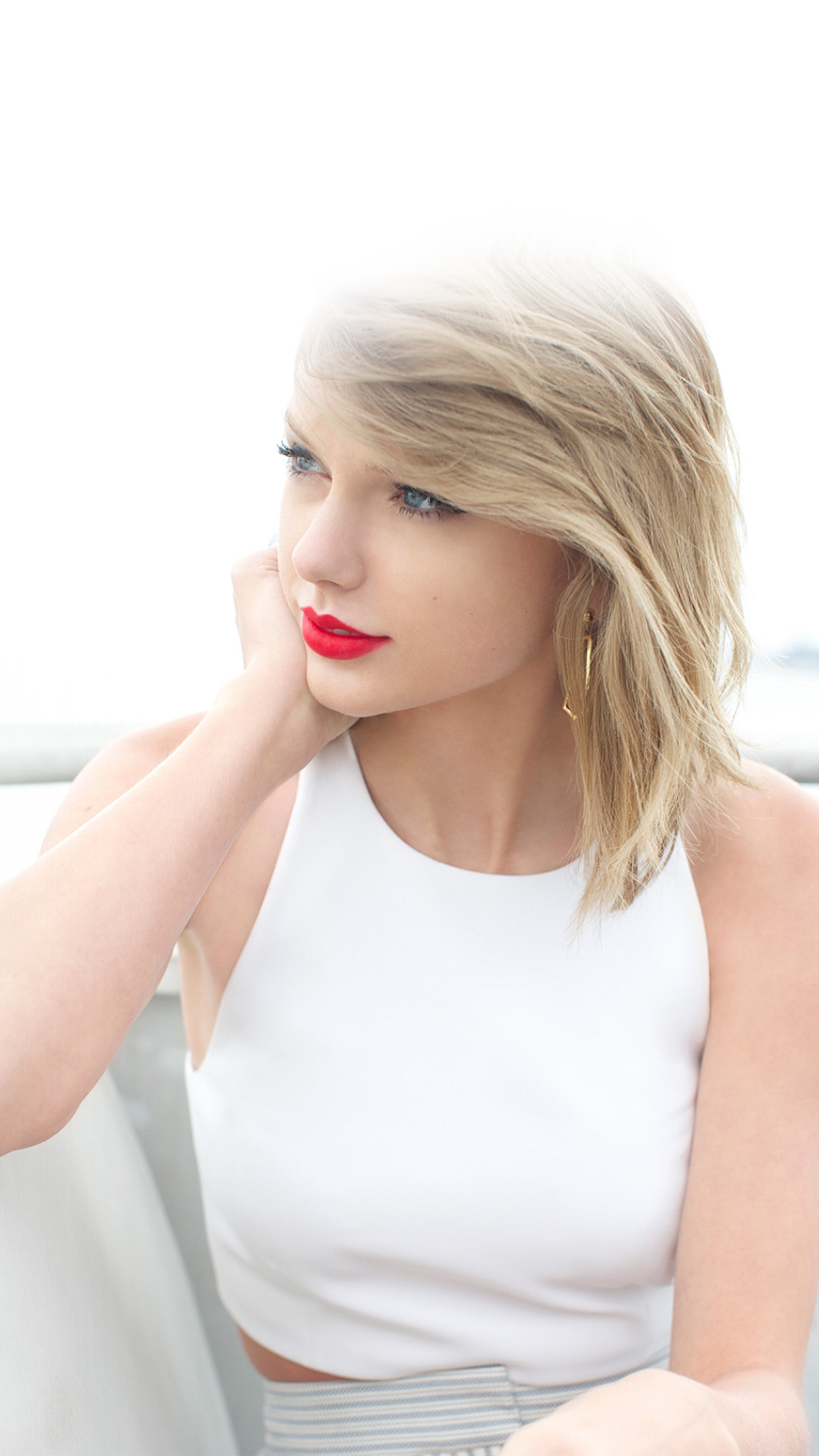 Taylor Swift Girl Artist White Wallpaper