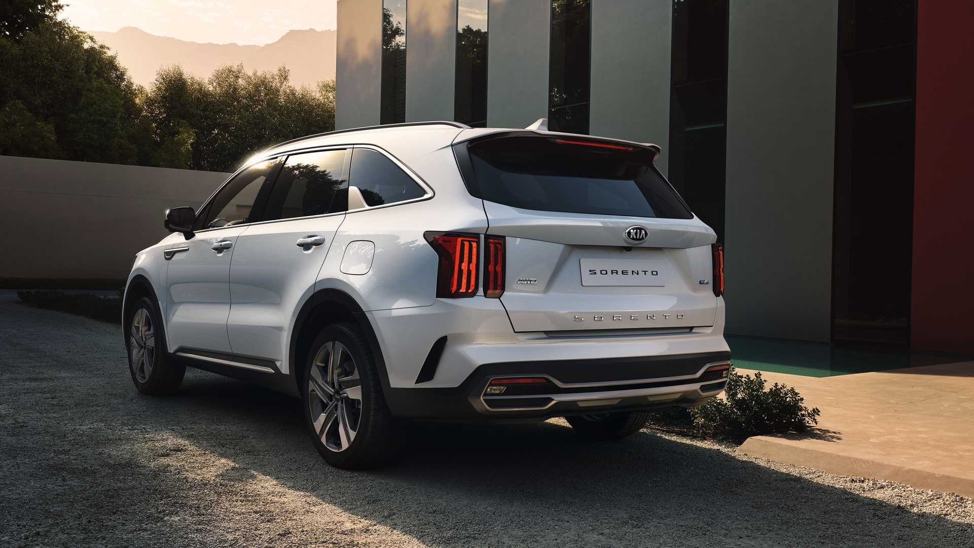 View Photo of the 2021 Kia Sorento