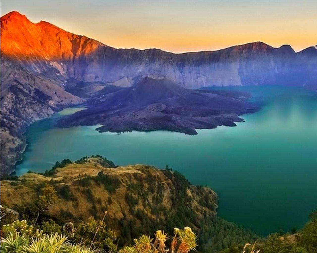 Rinjani Wallpapers - Wallpaper Cave