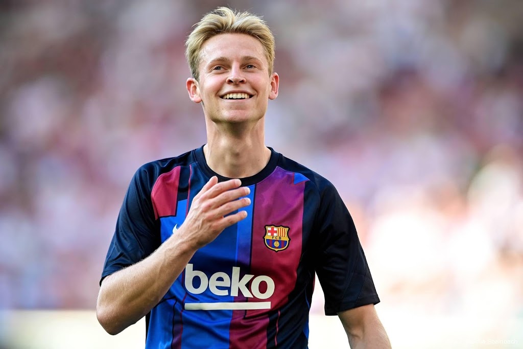Muscle injury keeps Frenkie de Jong sidelined at Barça