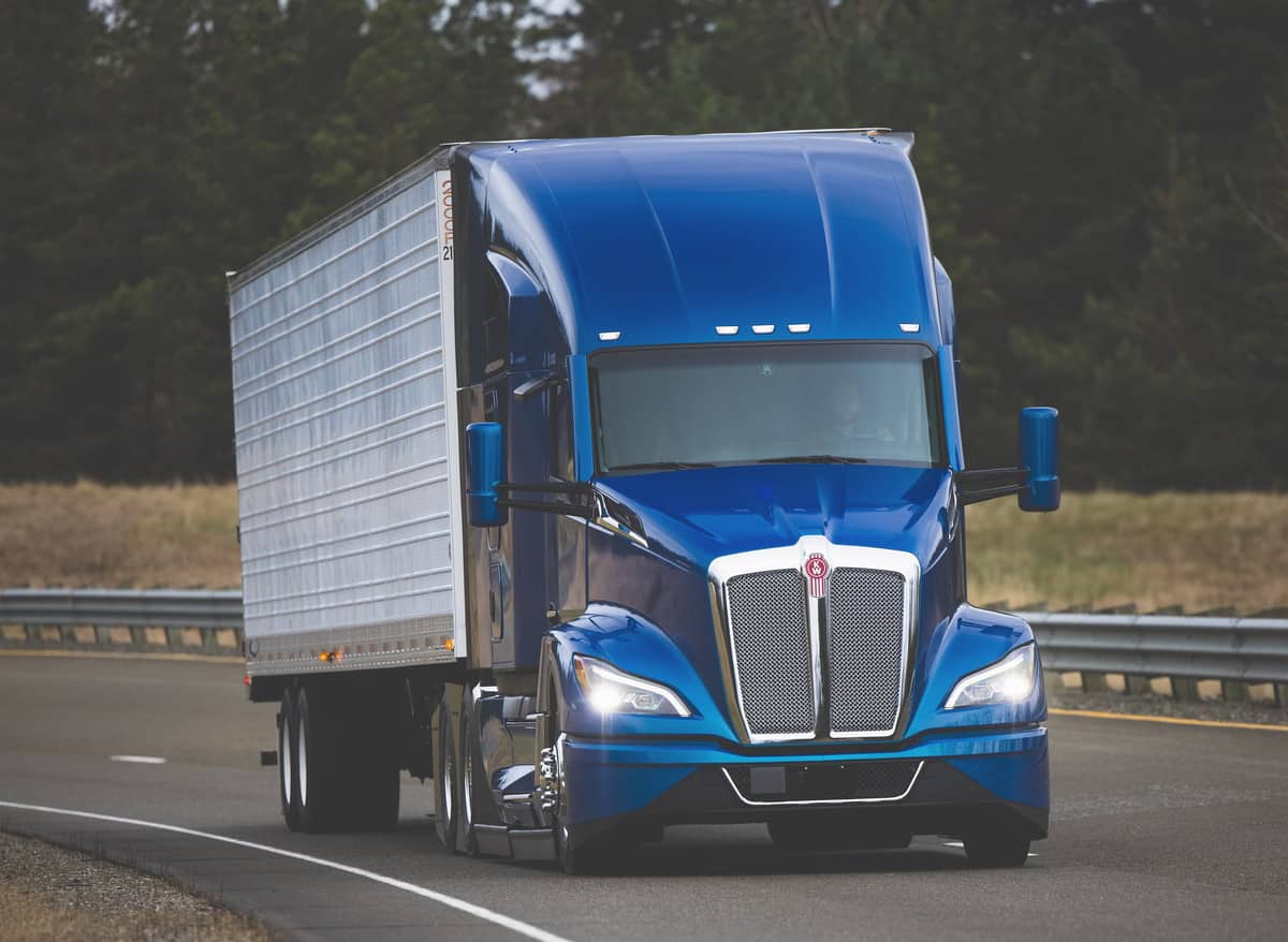 Kenworth T680 refresh focuses on aerodynamics and digital dash