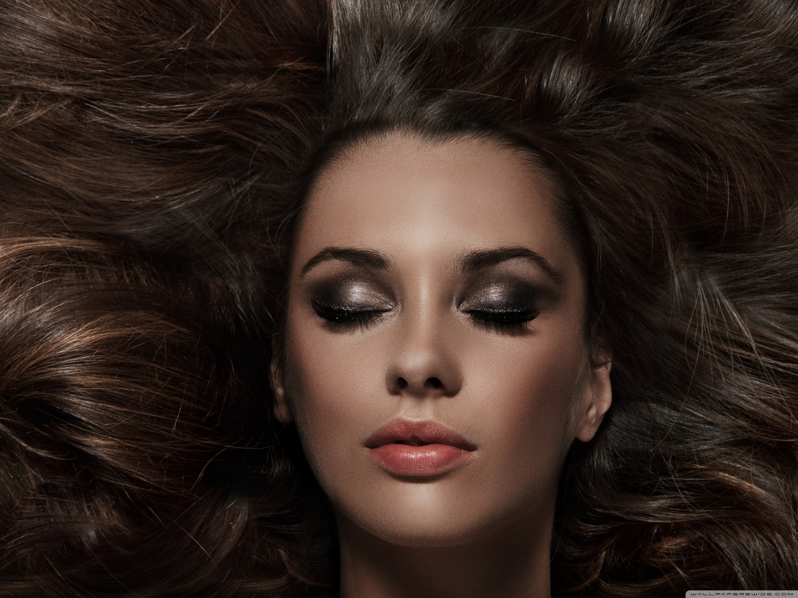 Face Makeup Ultra HD Desktop Background Wallpaper for 4K UHD TV, Widescreen & UltraWide Desktop & Laptop, Tablet