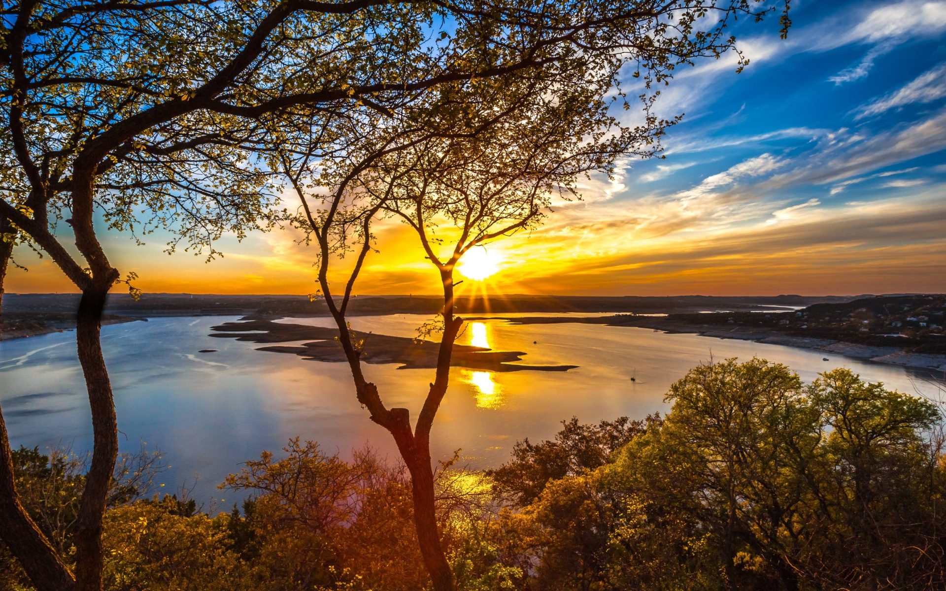 Lake Travis Is A Reservoir On The Colorado River In Central Texas In The United States 4k HD Wallpaper, Wallpaper13.com
