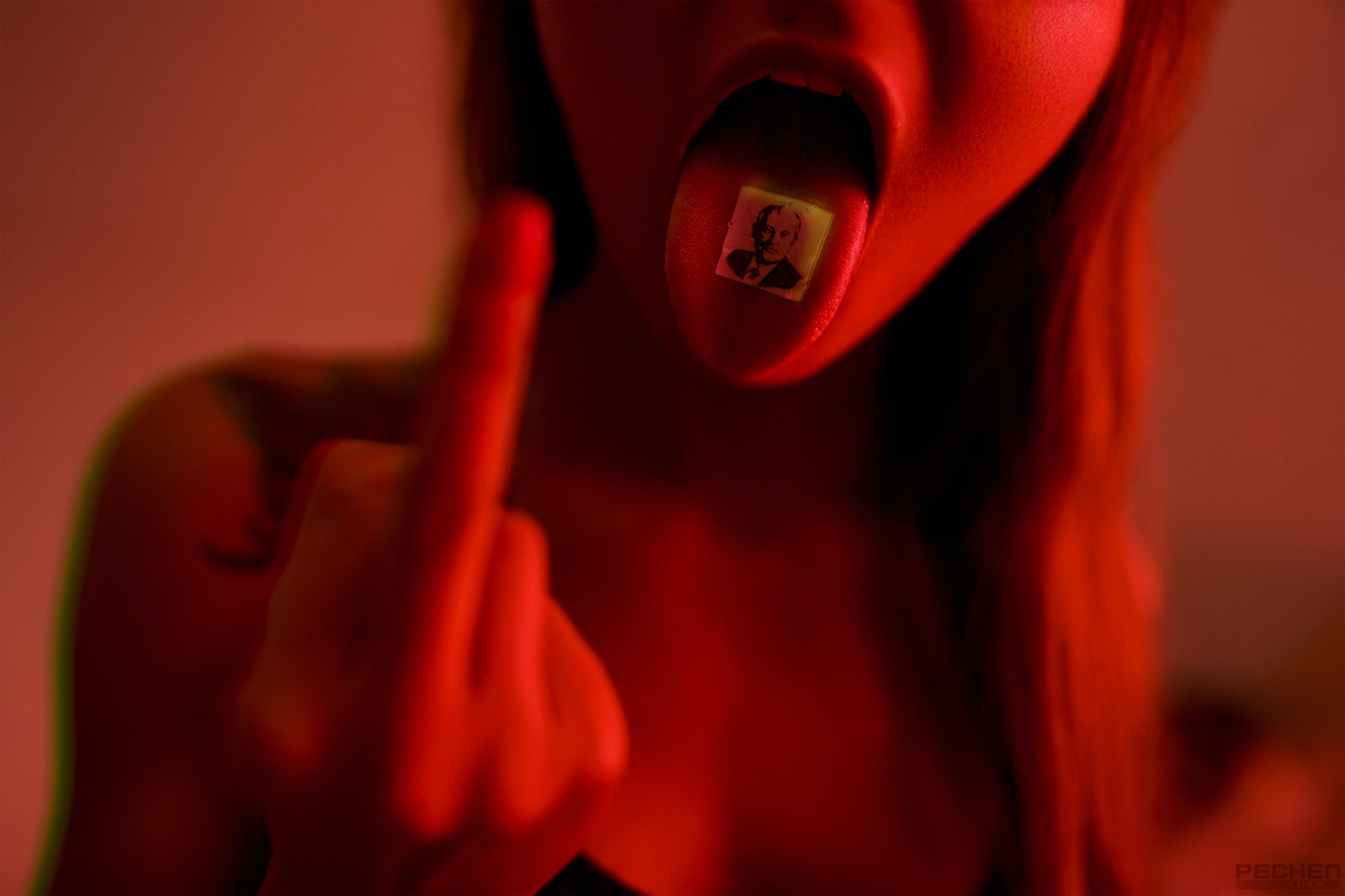 Wallpaper, Ura Pechen, women, model, open mouth, tongues, Mikhail Gorbachev, middle finger 1920x1280
