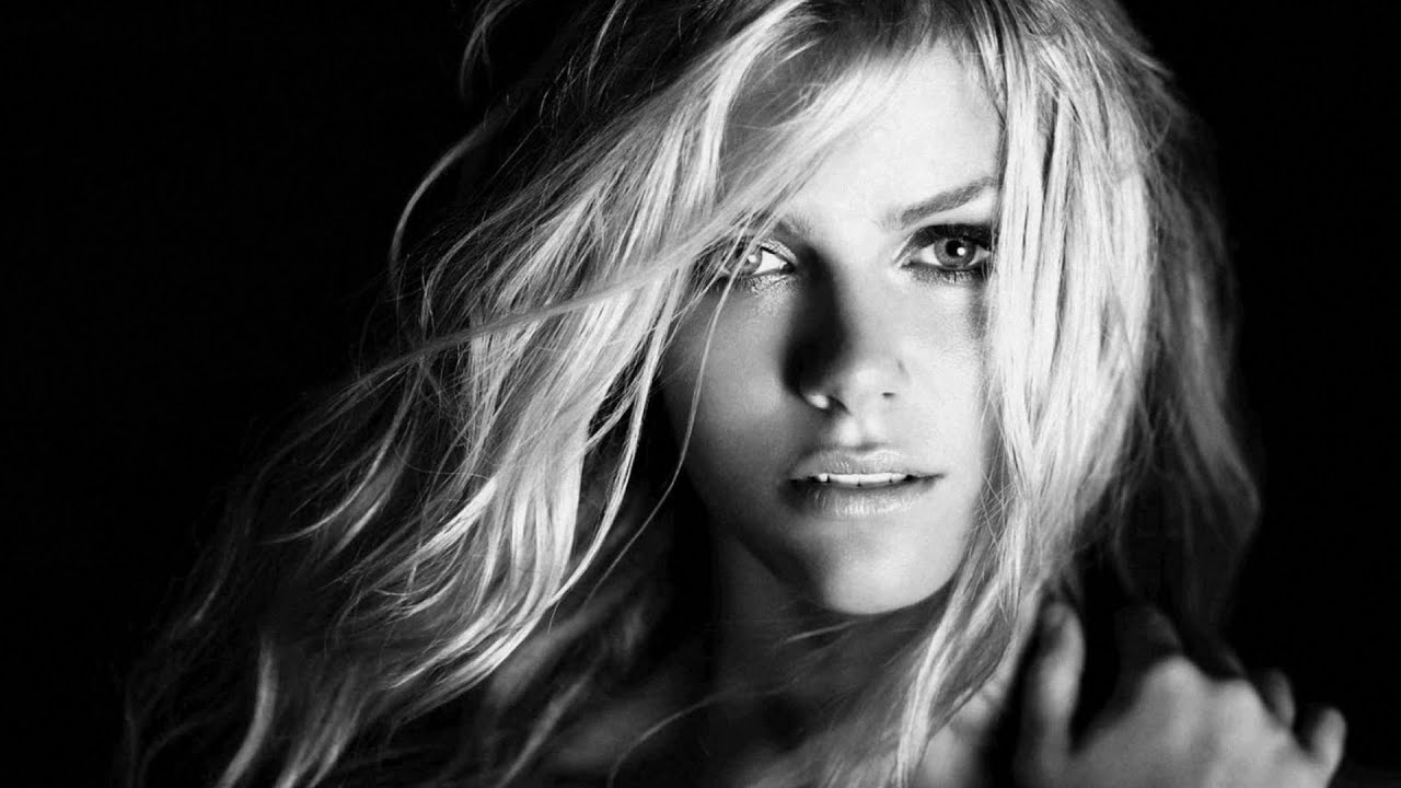 Brooklyn Decker / Please Subscribe.video slide show, 9_4_2019
