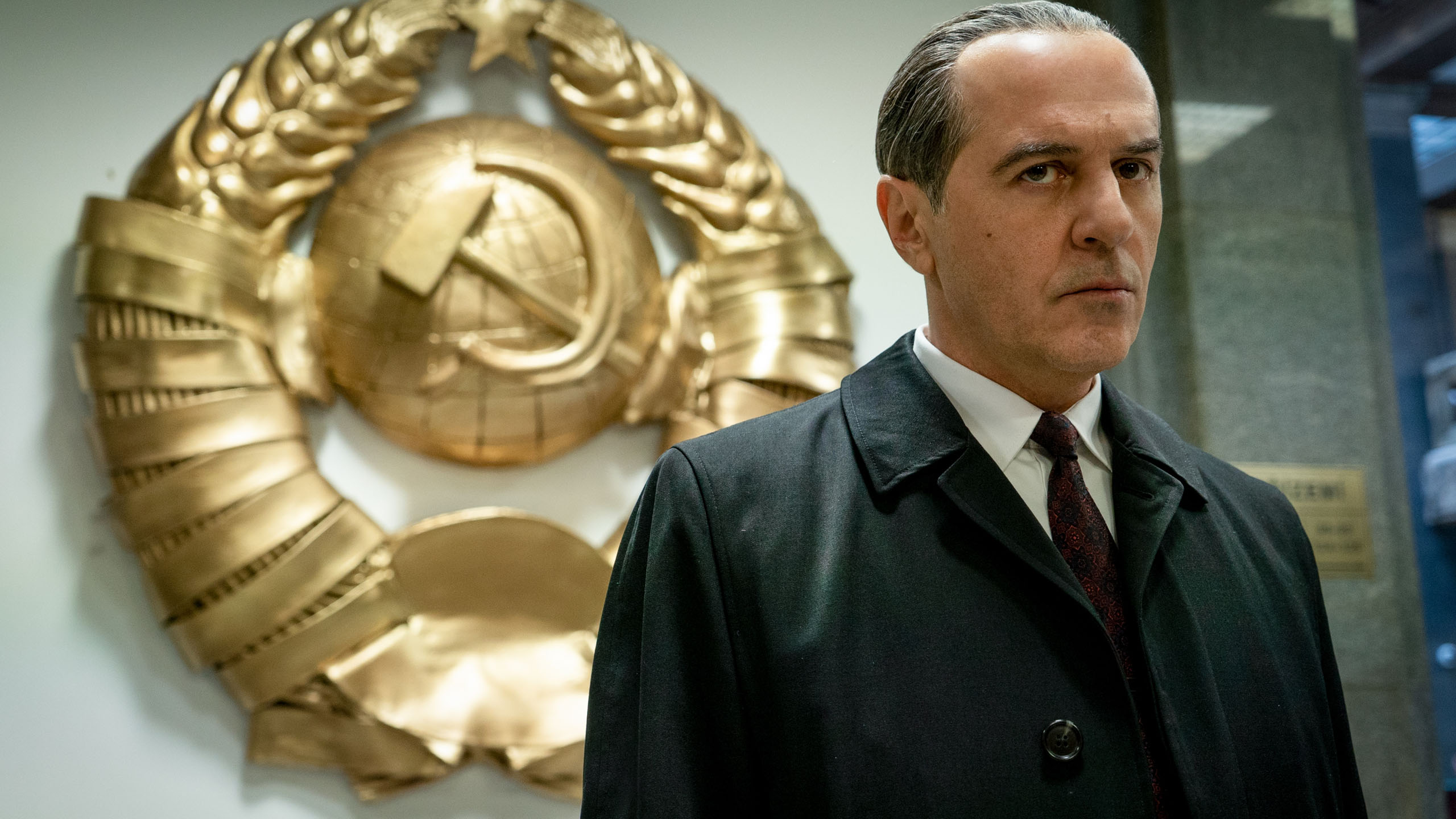 Merab Ninidze Oleg Penkovsky HD The Courier Wallpaper