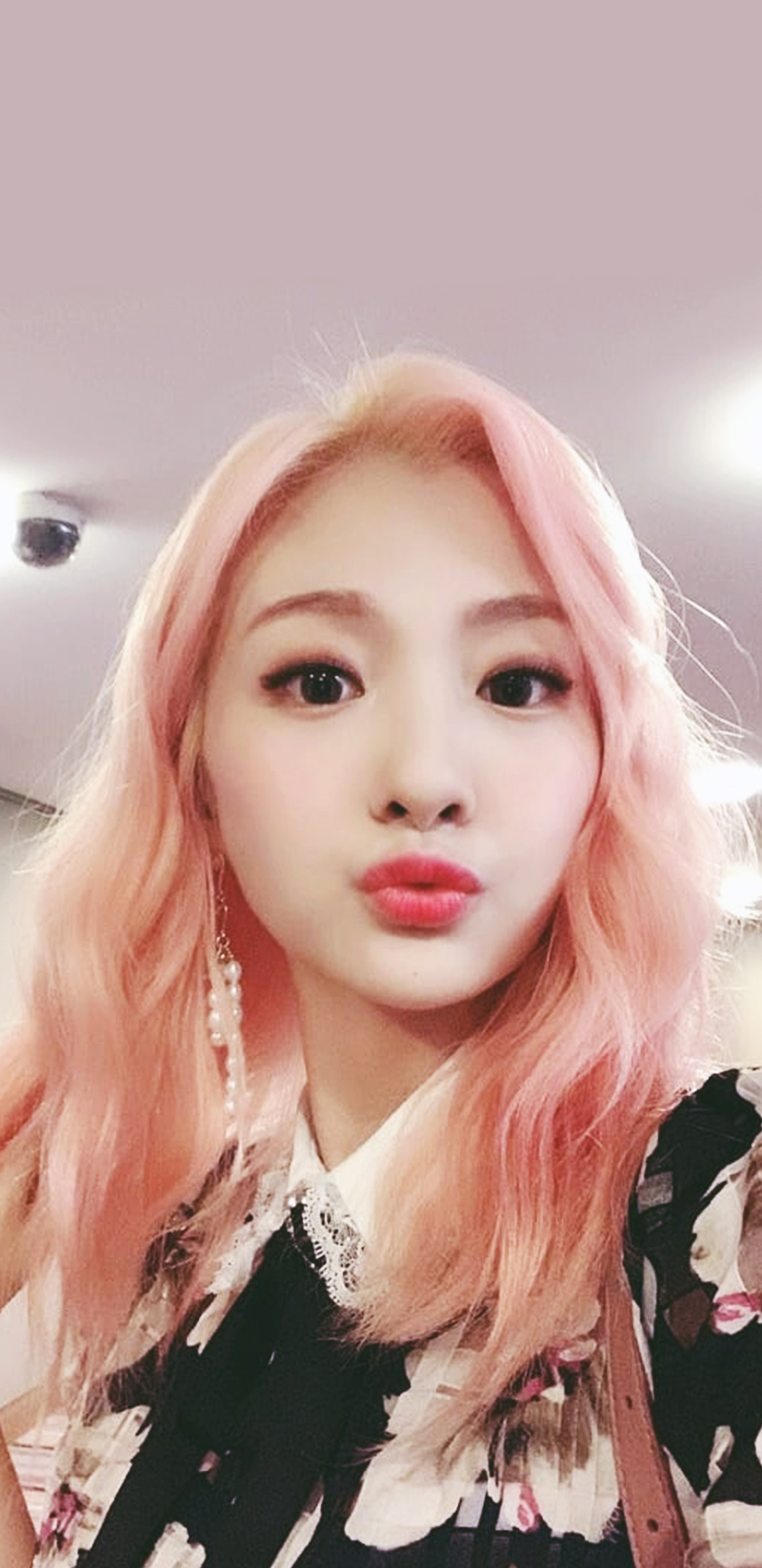 BOL4 Ahn Ji young Wallpaper & LockScreen