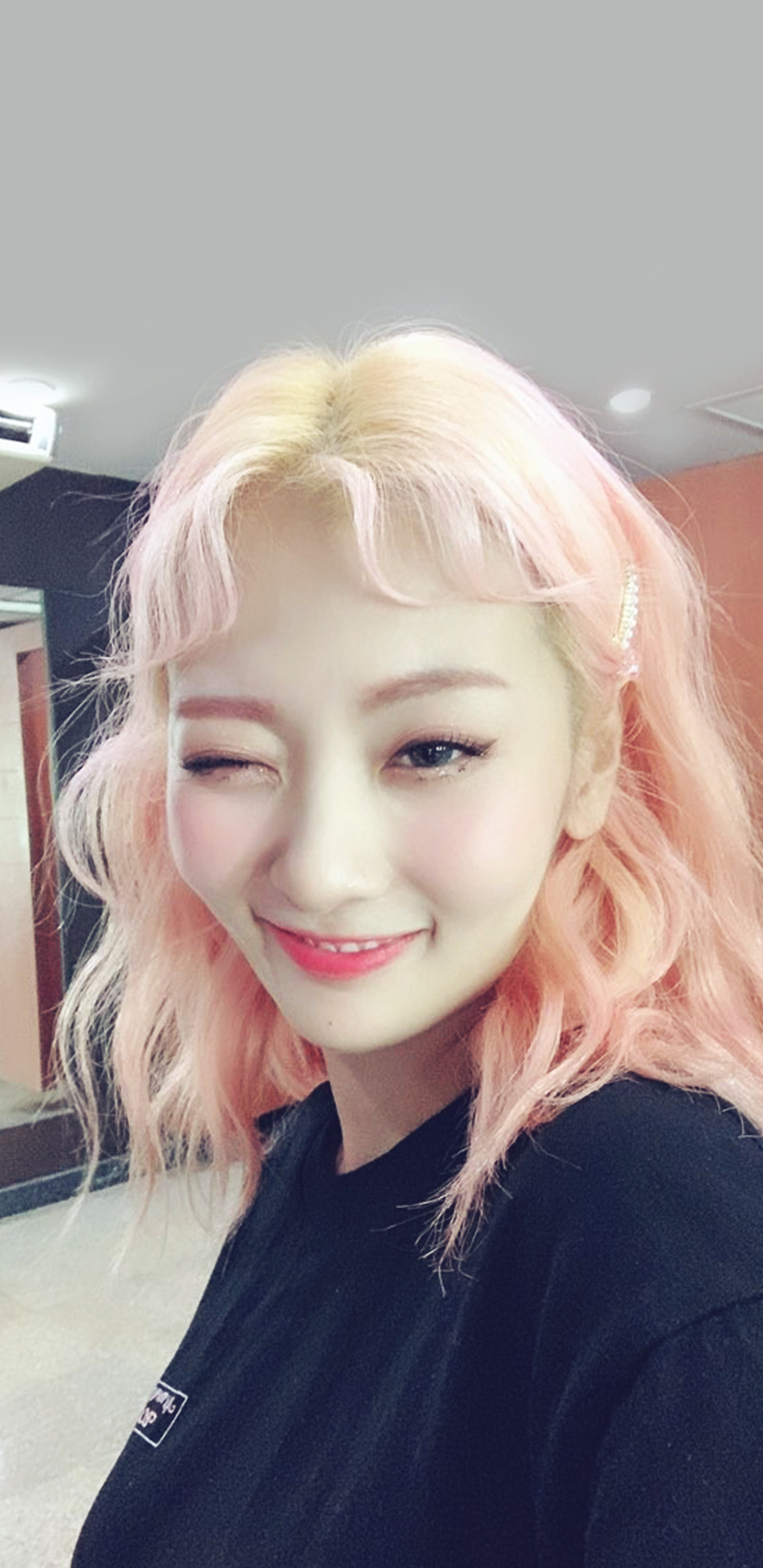 BOL4 Ahn Ji young Wallpaper & LockScreen