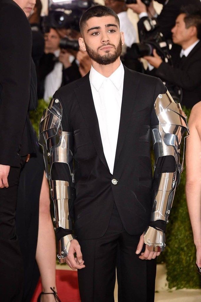Spectacular Body As Masterpiece: Nipples, Skeletons And Tattoos Dominate At Record-breaking Met Gala Landscape Nature Spectacular Body As Masterpiece: Nipples, Skeletons And Tattoos Dominate At Record-breaking Met Gala Landscape Nature