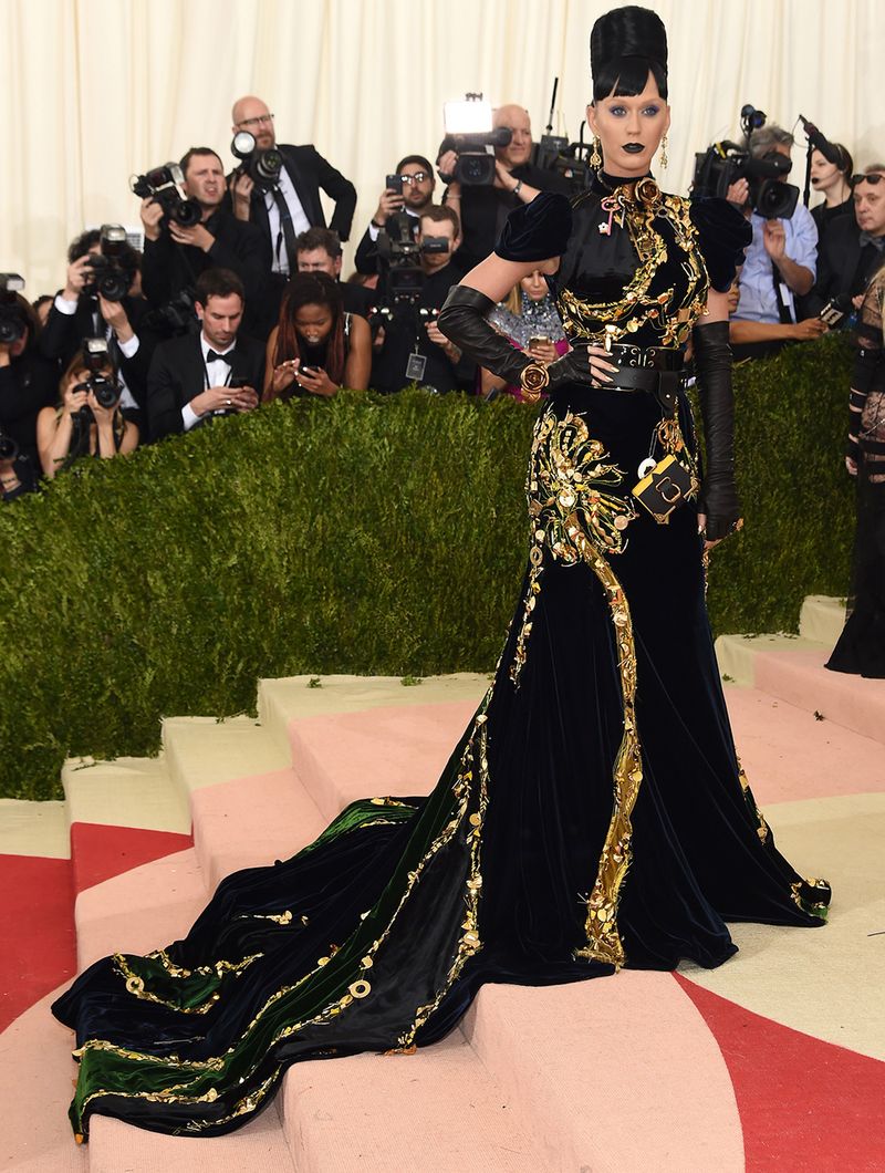 Artistic Body As Masterpiece: Nipples, Skeletons And Tattoos Dominate At Record-breaking Met Gala Picture Nature Artistic Body As Masterpiece: Nipples, Skeletons And Tattoos Dominate At Record-breaking Met Gala Picture Nature