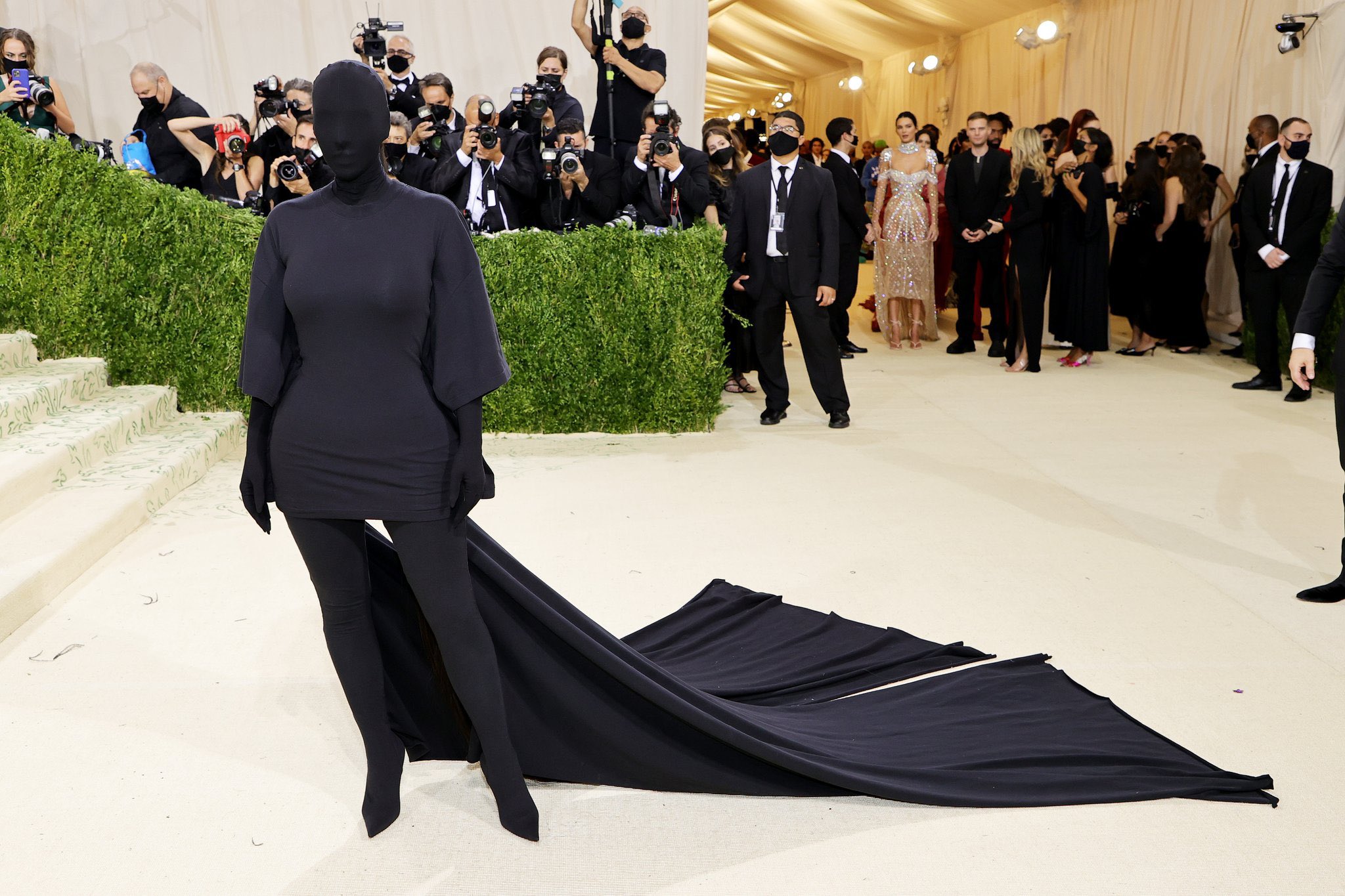 Vivid Body As Masterpiece: Nipples, Skeletons And Tattoos Dominate At Record-breaking Met Gala Landscape Nature Vivid Body As Masterpiece: Nipples, Skeletons And Tattoos Dominate At Record-breaking Met Gala Landscape Nature