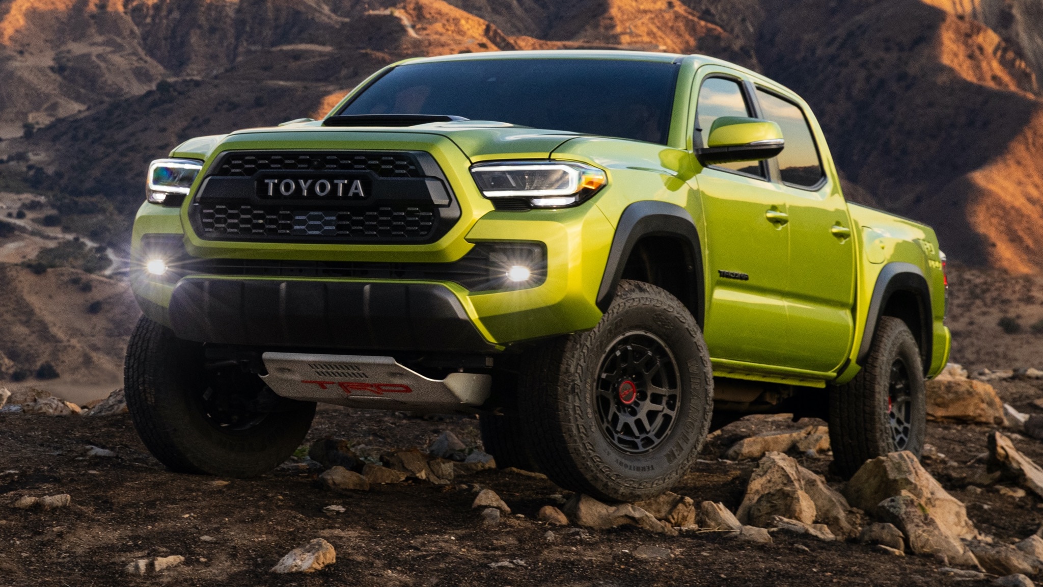 2022 Toyota Tacoma TRD Pro First Look: It Even Lifts, Pro