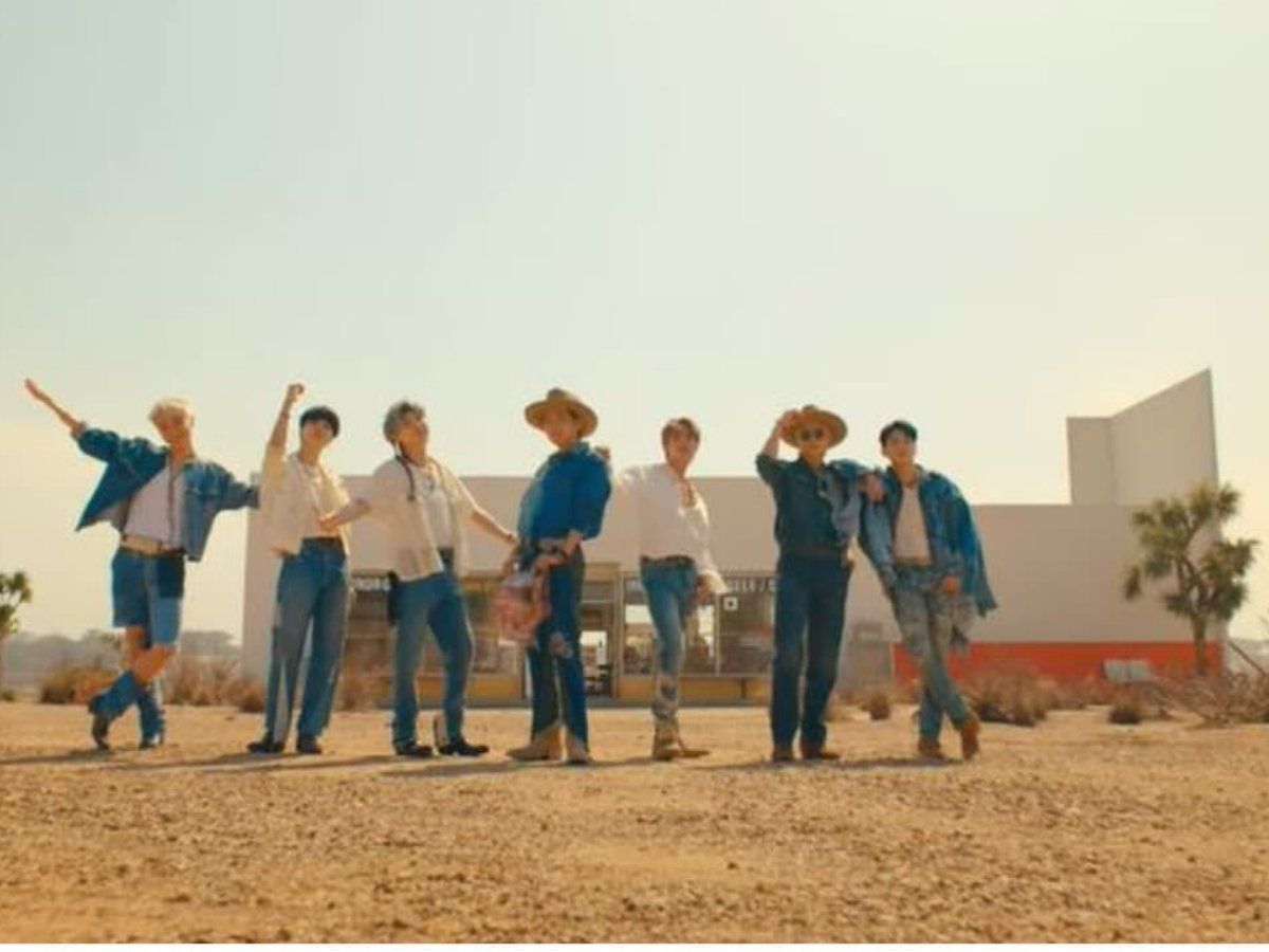 BTS Permission to Dance Set. BTS say no to green screens in new song Permission to Dance; unseen set photo revealed