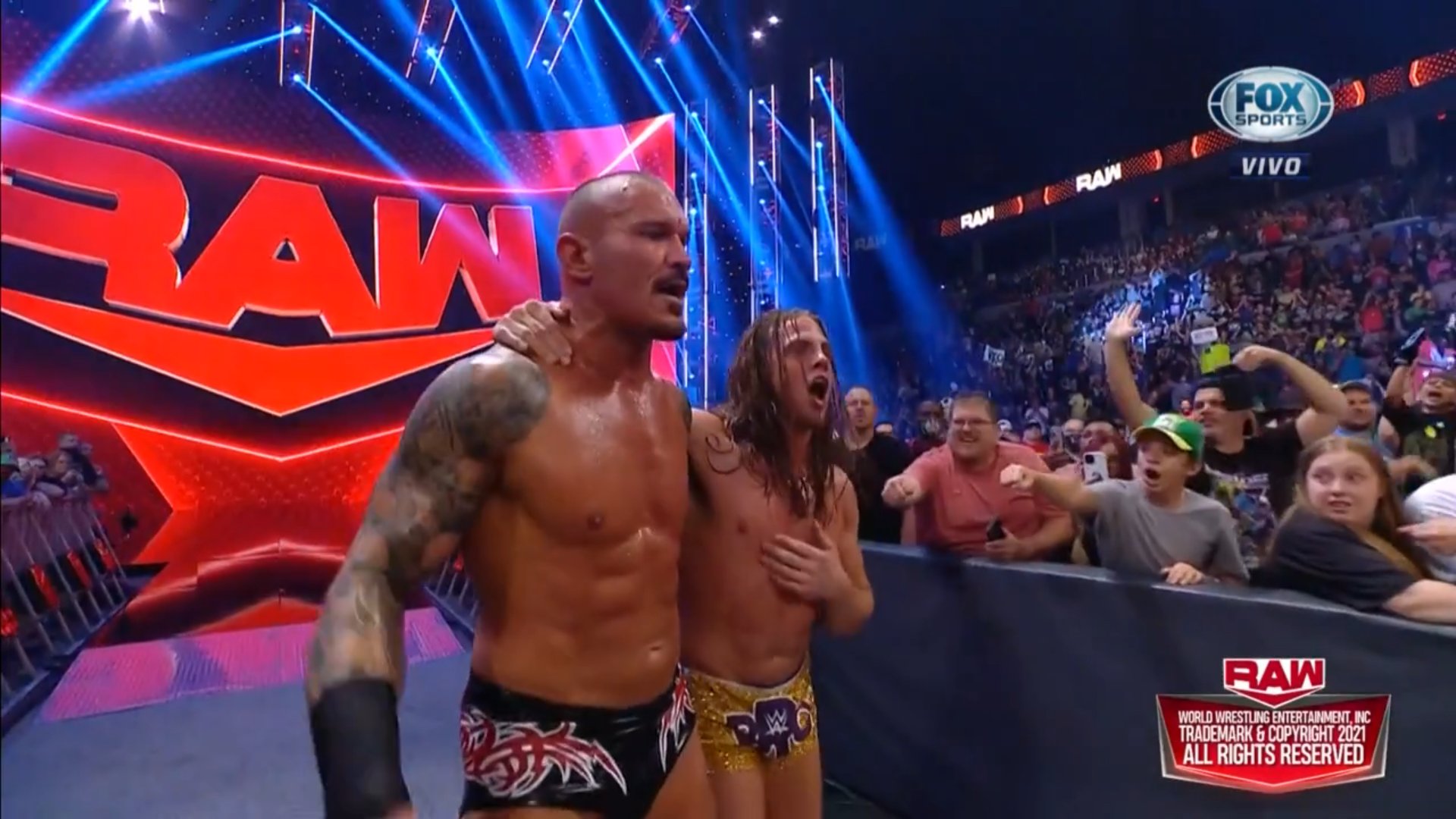 Raw: Randy Orton and Riddle beat Bobby Lashley