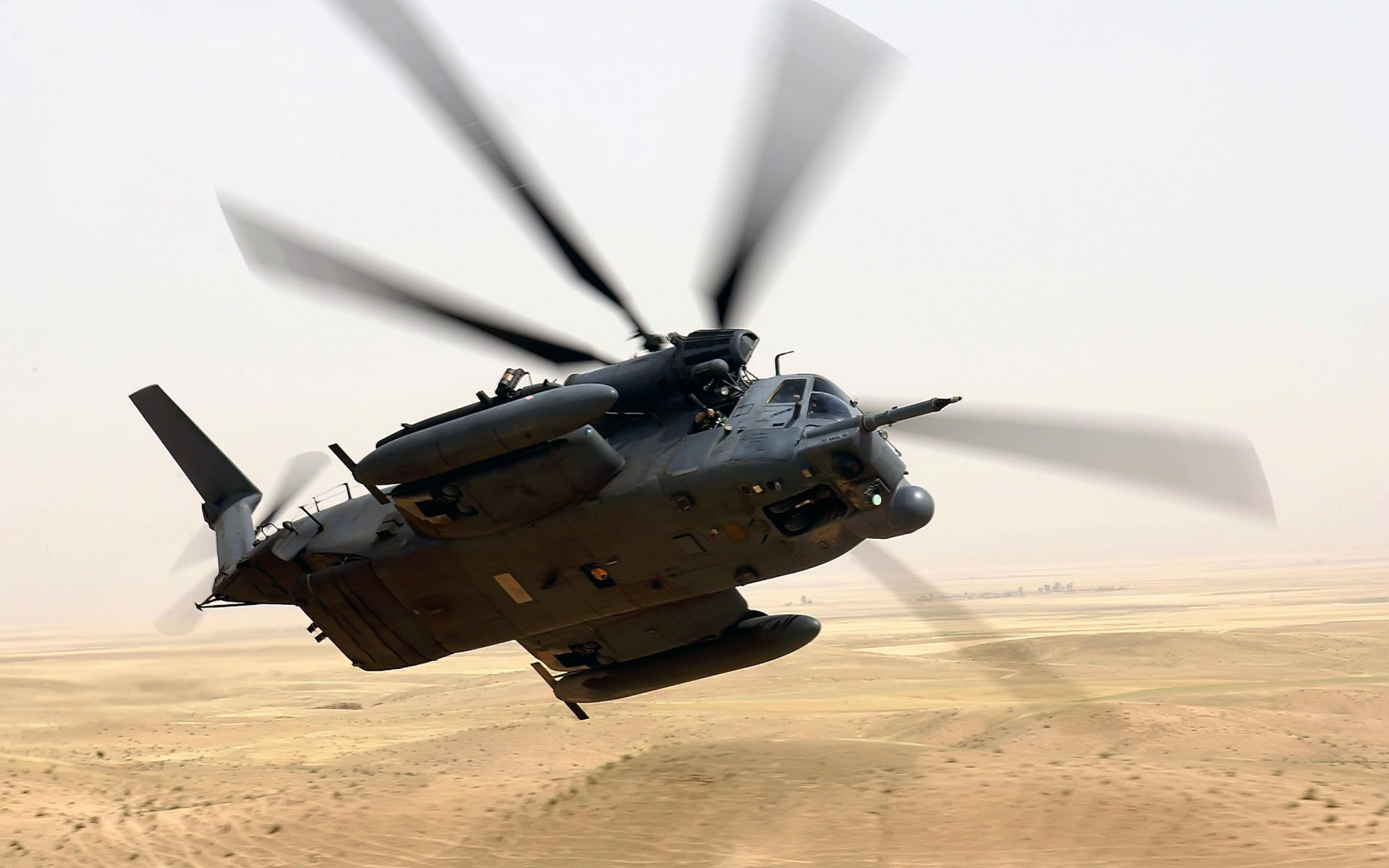 A US Air Force (USAF) MH 53M Pave Low IV Helicopter HD wallpaper