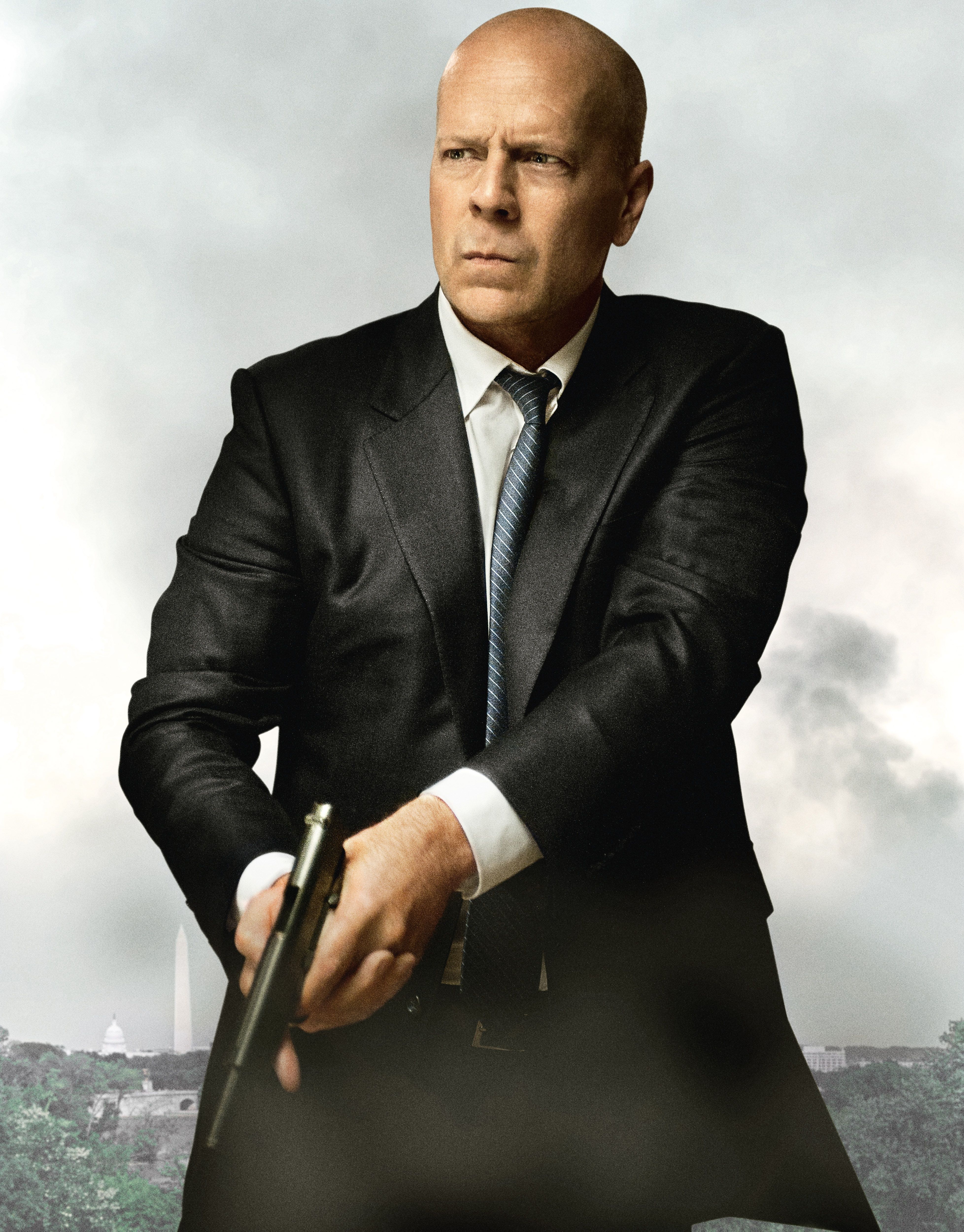 Bruce Willis as General Joe Colton, G.I. Joe #suits. Bruce willis, Gi joe, Movie collection