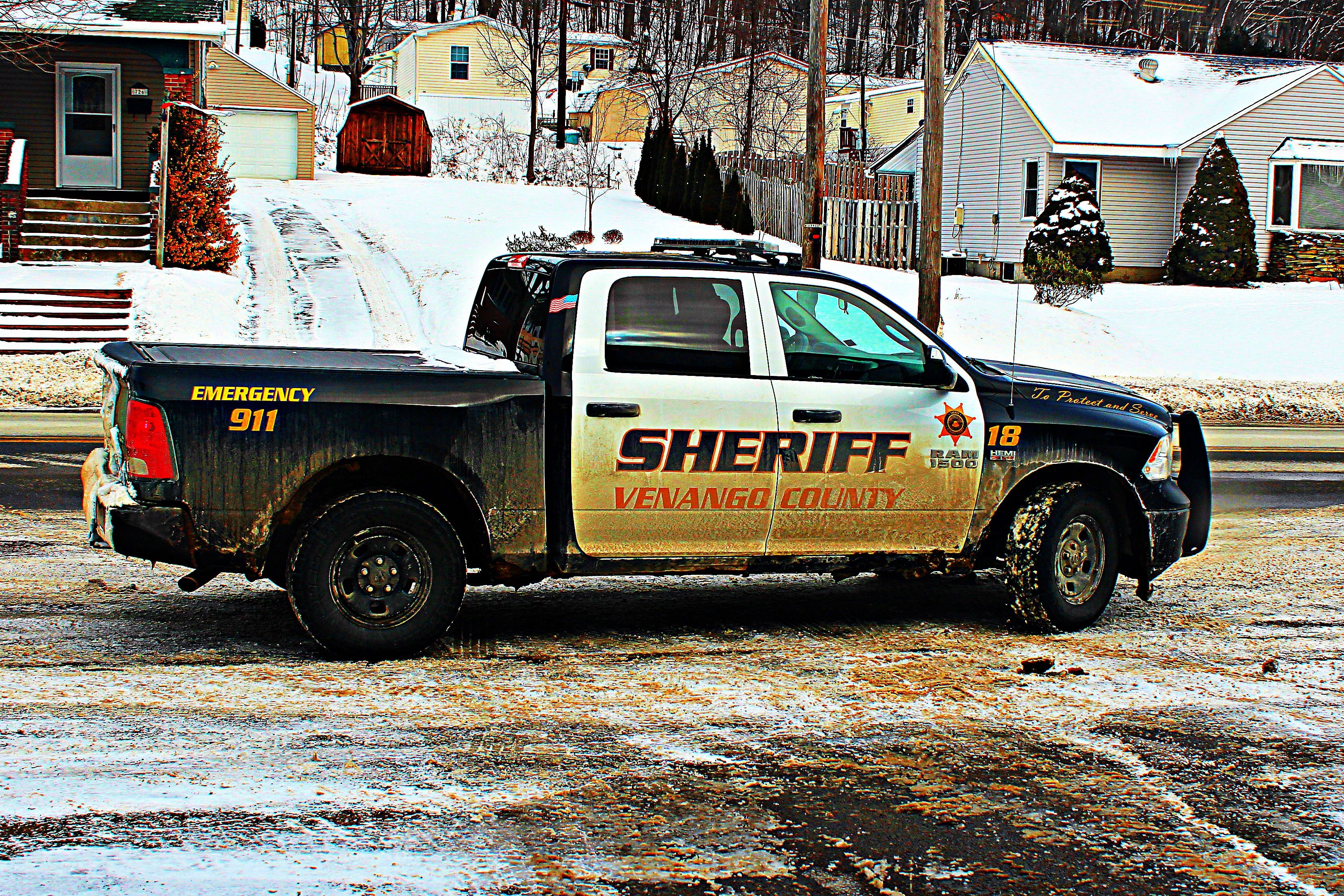 Sheriff Truck Wallpaper
