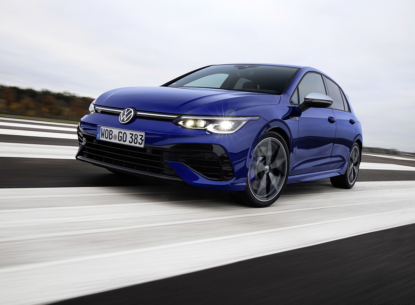 2022 Volkswagen Golf R Wallpaper (HD Image)