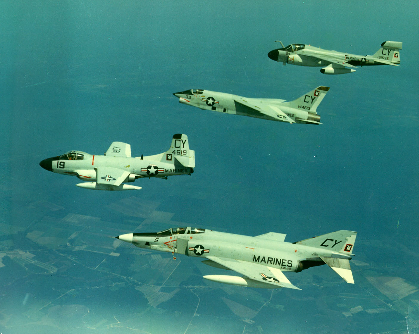 Vietnam era aircraft Wallpaper and Background Imagex1122