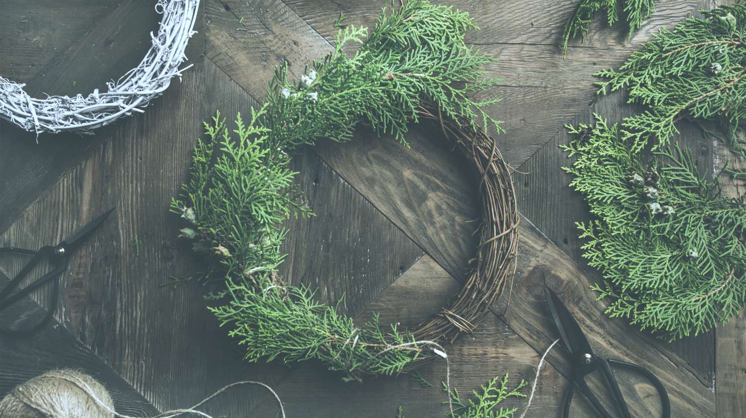 Fall Door Decorations. DIY Wreaths, Door Hangers, And More