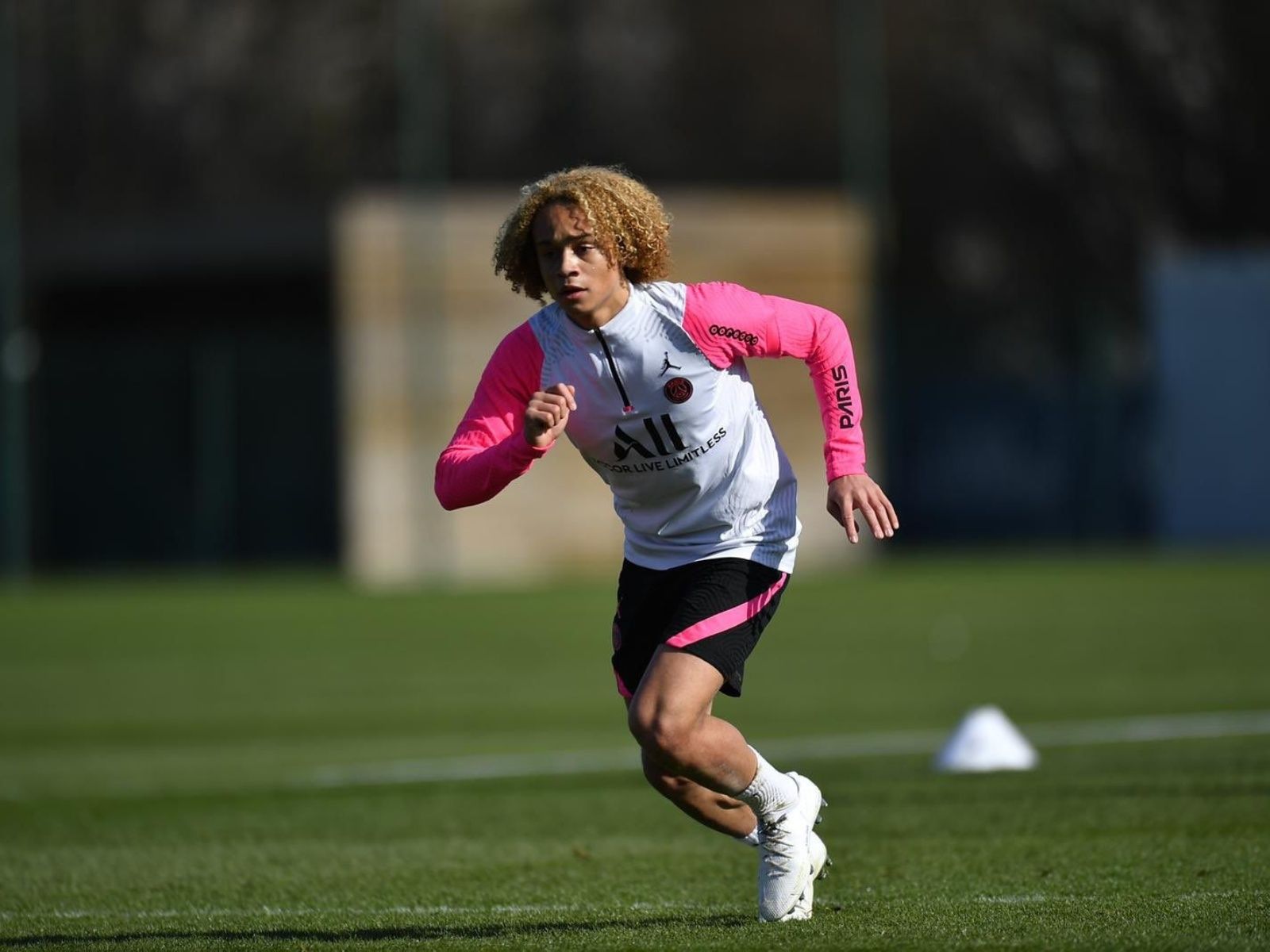 The jewel of PSG that is also an influencer. El Futbolero US International Leagues