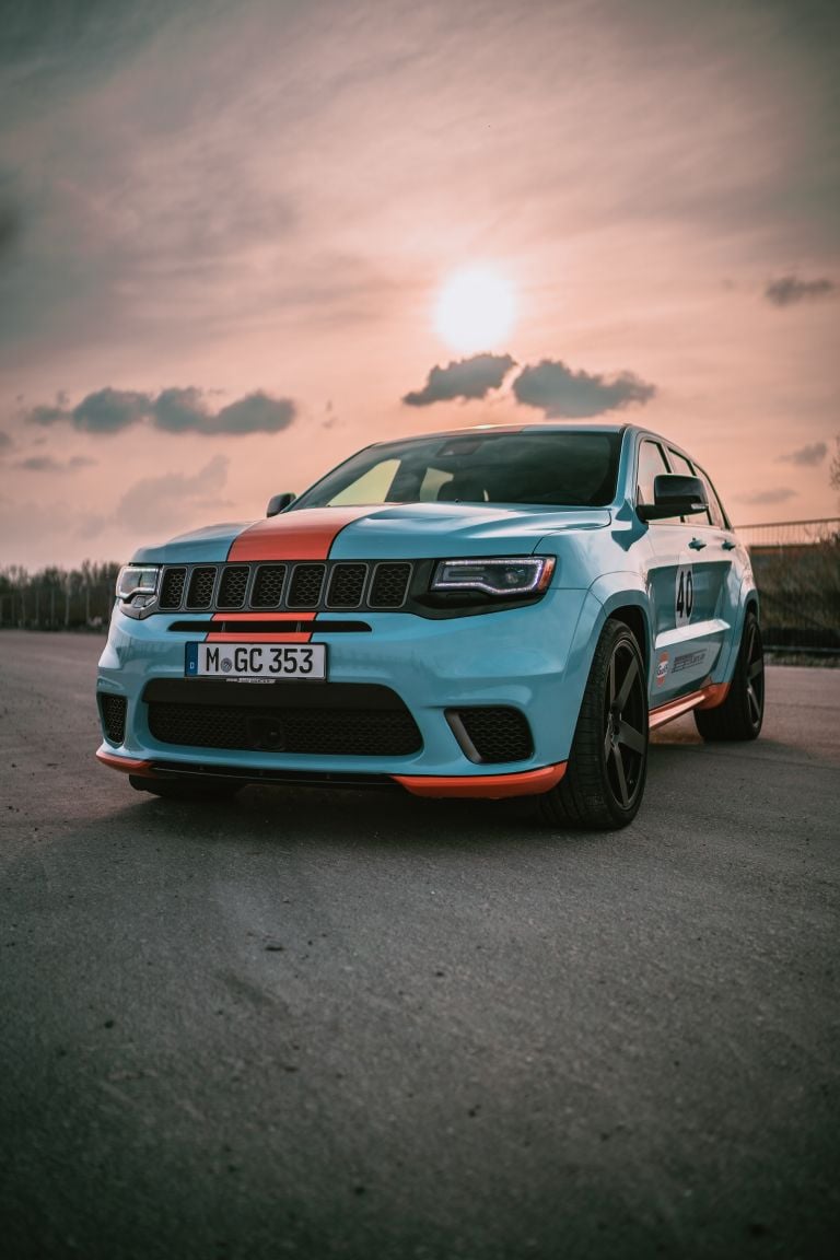 Jeep Grand Cherokee Trackhawk Gulf 40 by GeigerCars quality free high resolution car image