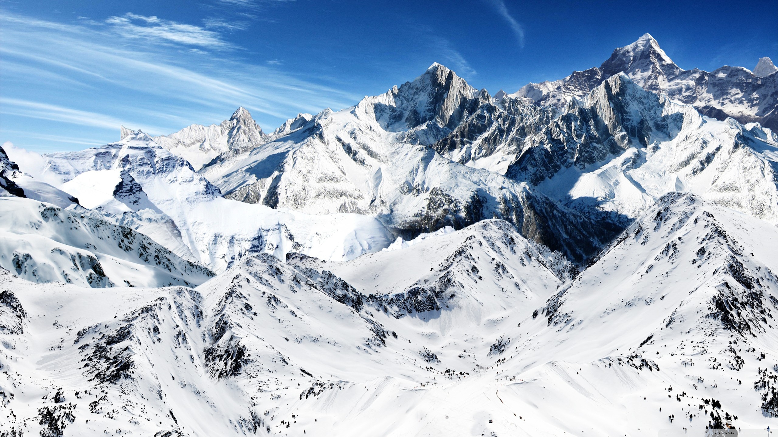 Snowy Mountain Peaks Ultra HD Desktop Background Wallpaper for 4K UHD TV, Tablet