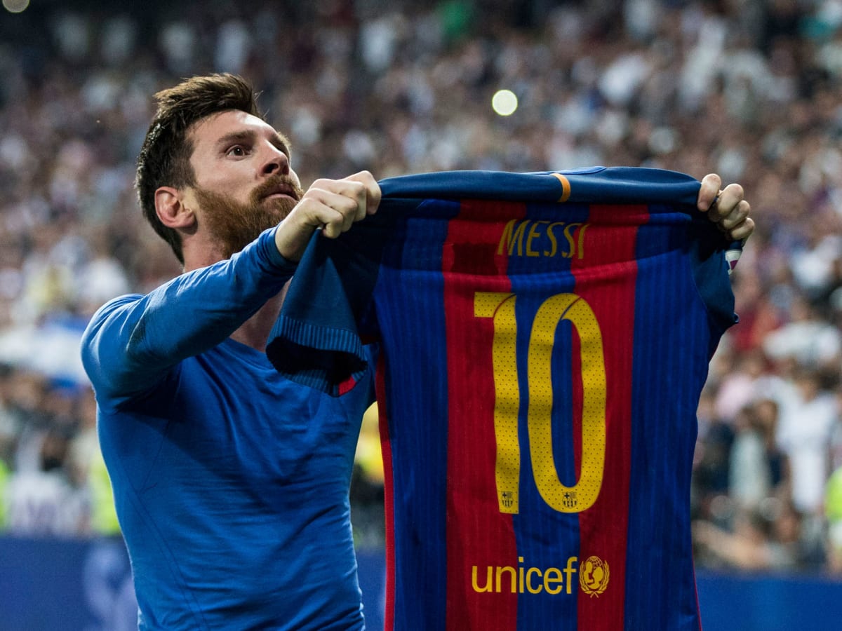 Lionel Messi turns 30: Best photo