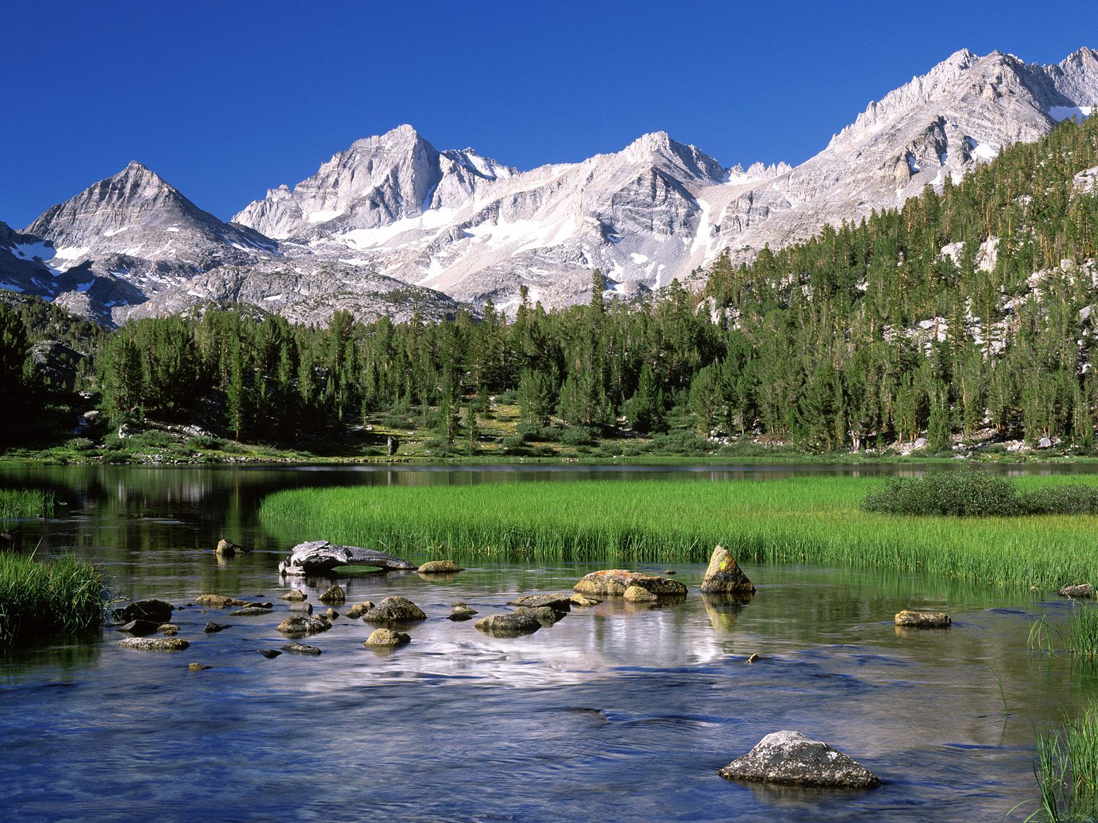 Oh my. Heart Lake. So beautiful, I want to go. John muir wilderness, Mountain picture, California wallpaper