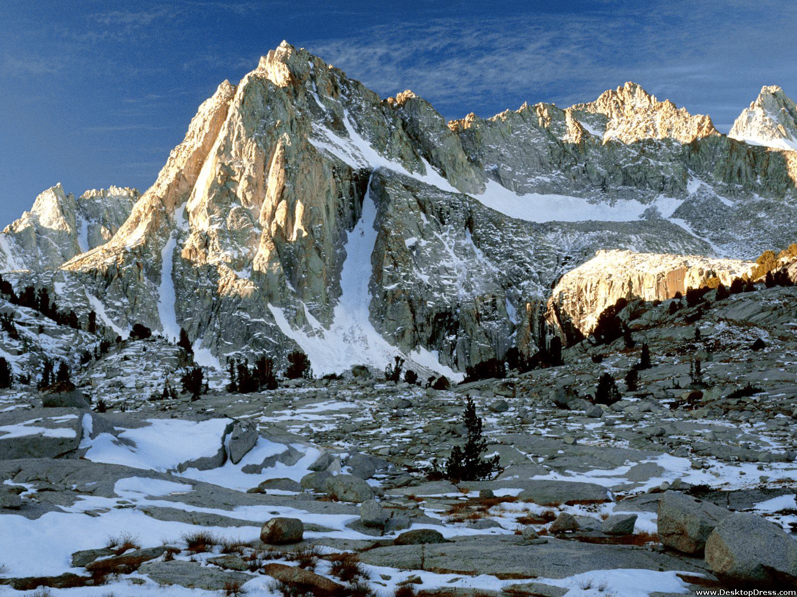 Desktop Wallpaper Natural Background Winter Sunrise on Picture Peak, John Muir Wilderness, California