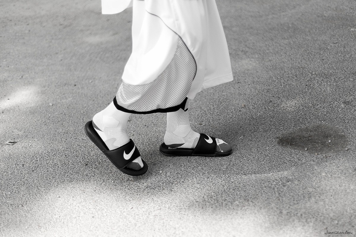 Wallpaper, Nike, fashion, Just Do It, spring, clothing, leg, photograph, shoe, black and white, monochrome photography, human positions, high heeled footwear 1200x800