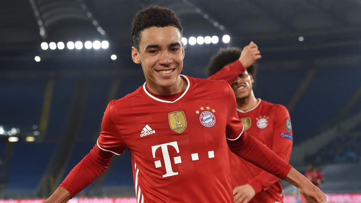 Bayern Munich's attacking midfielder Jamal Musiala chooses to represent Germany over England