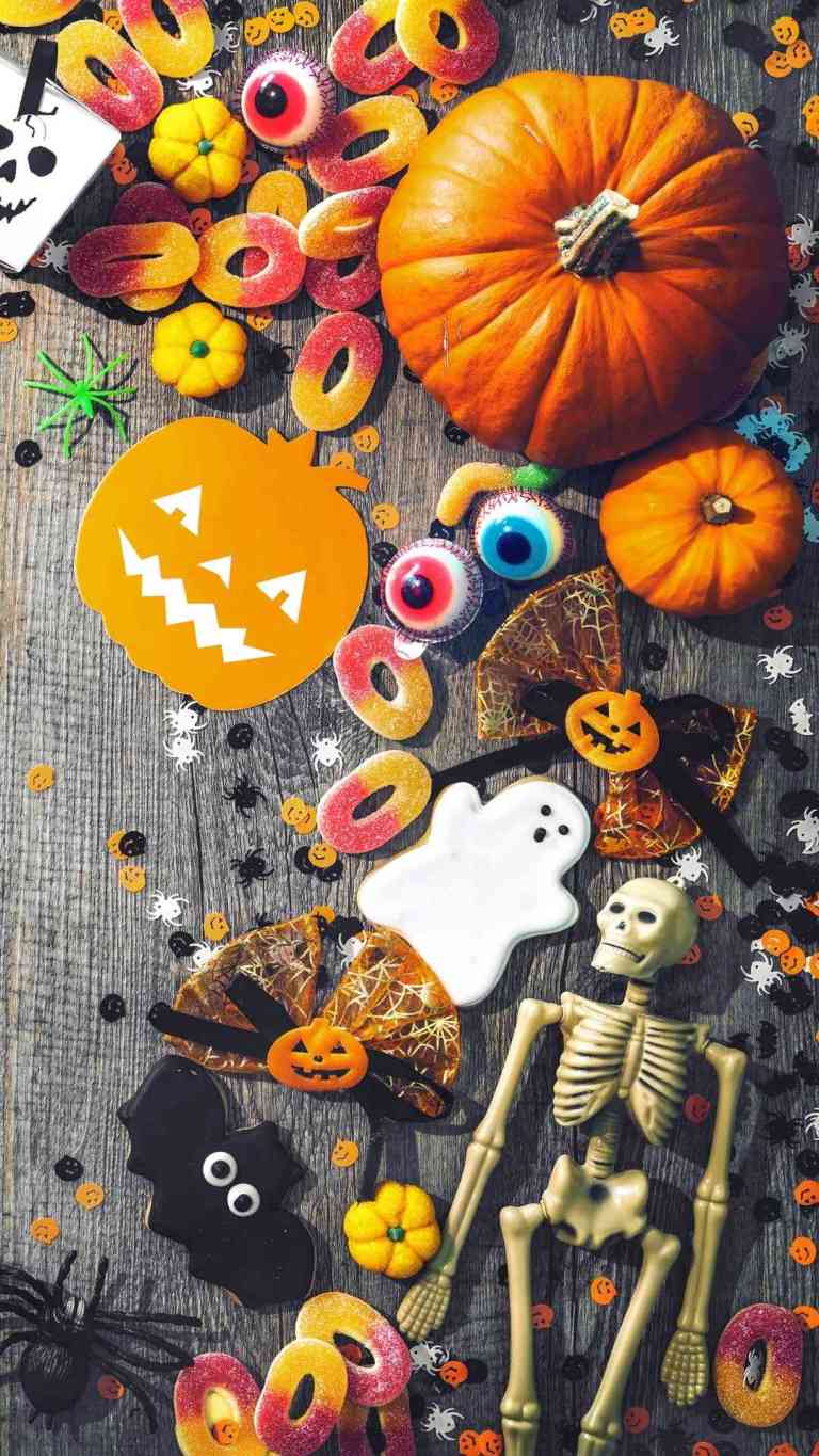 101 Free Halloween Wallpapers for Iphones 2022  The Organized Mom