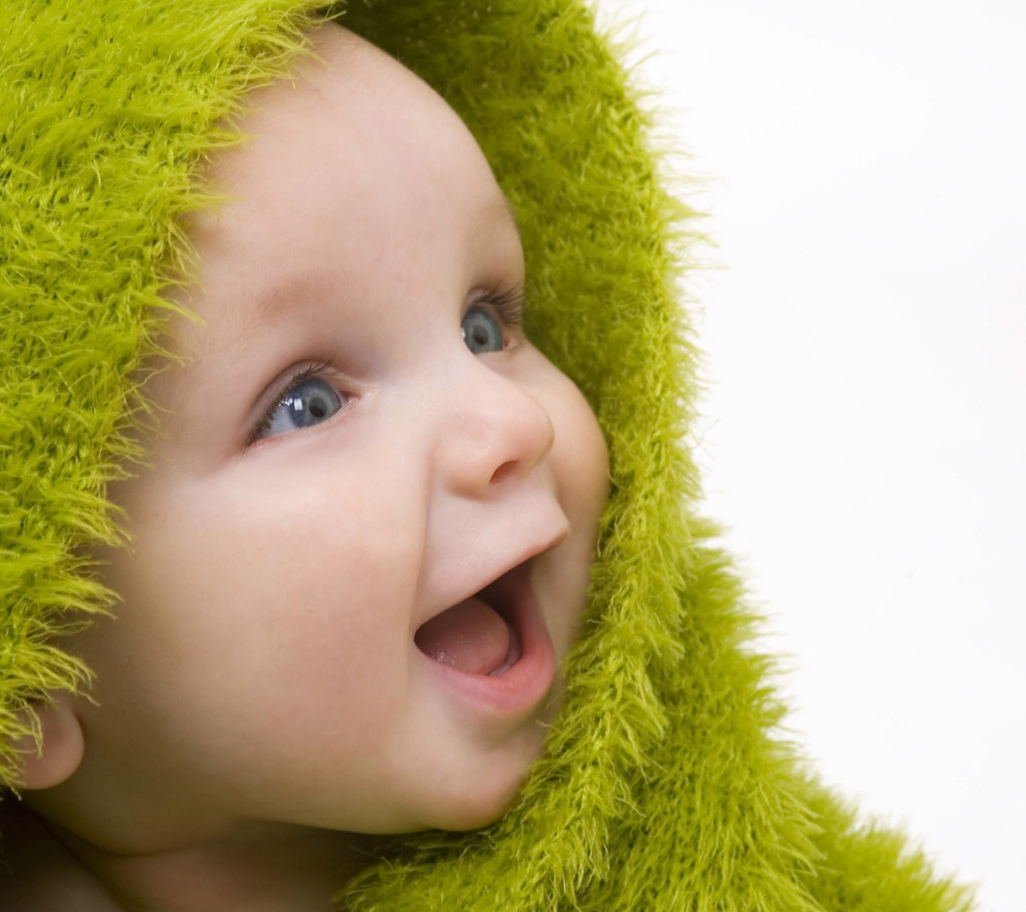 Wallpaper, face, green, baby, nose, happy, clothing, head, child, eye, cap, hairstyle, 1440x1280 px, organ, toddler, infant 1440x1280