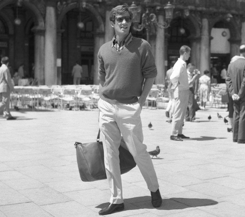 Un style décontracté et chic. Movie stars, Celebrity photo, Actors