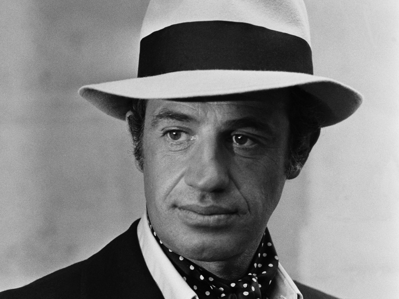 Jean Paul Belmondo wallpaper